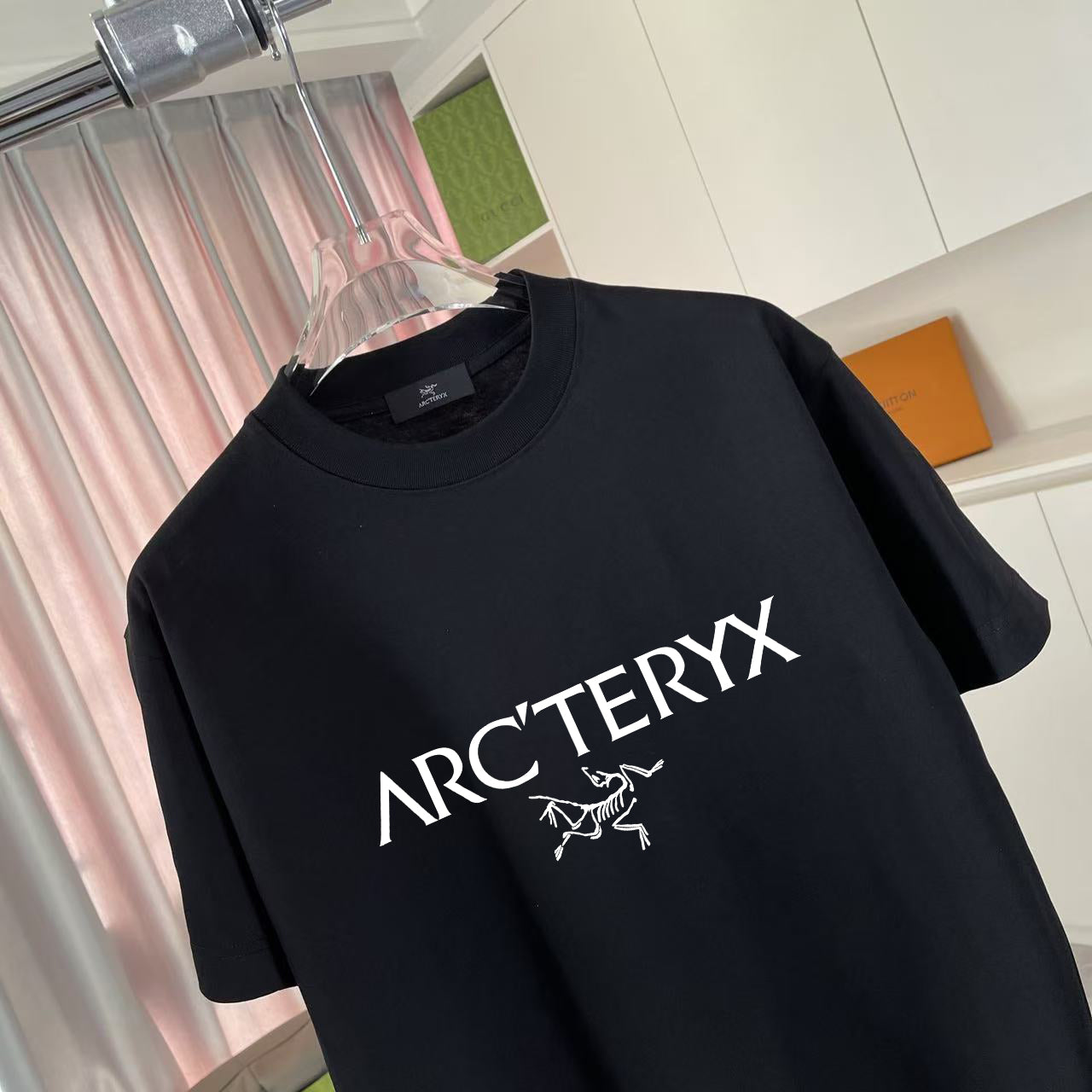 LuxluxHouse Best Quality Clothes T-shirt Arcteryx