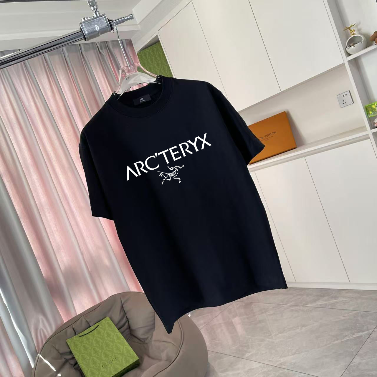 LuxluxHouse Best Quality Clothes T-shirt Arcteryx