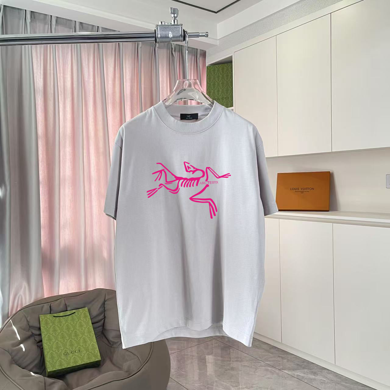 LuxluxHouse Best Quality Clothes T-shirt Arcteryx