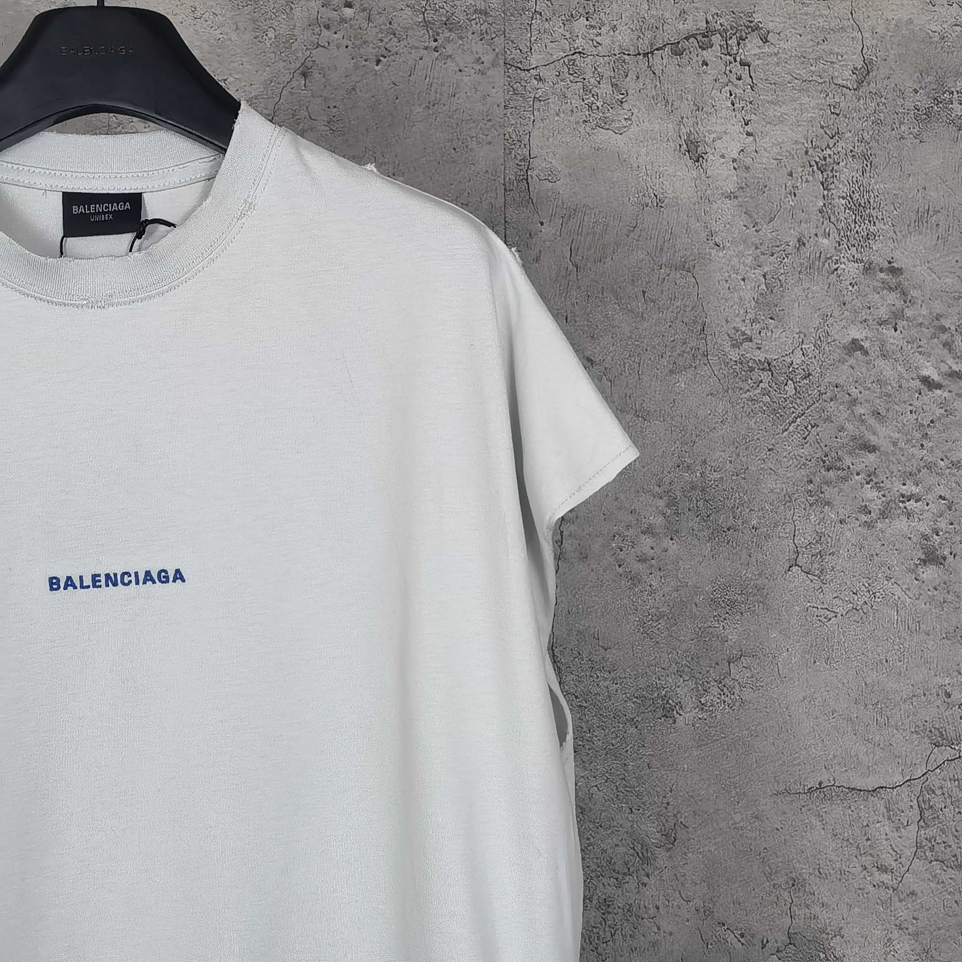 LuxluxHouse Best Quality Clothes Balenciaga T-shirt