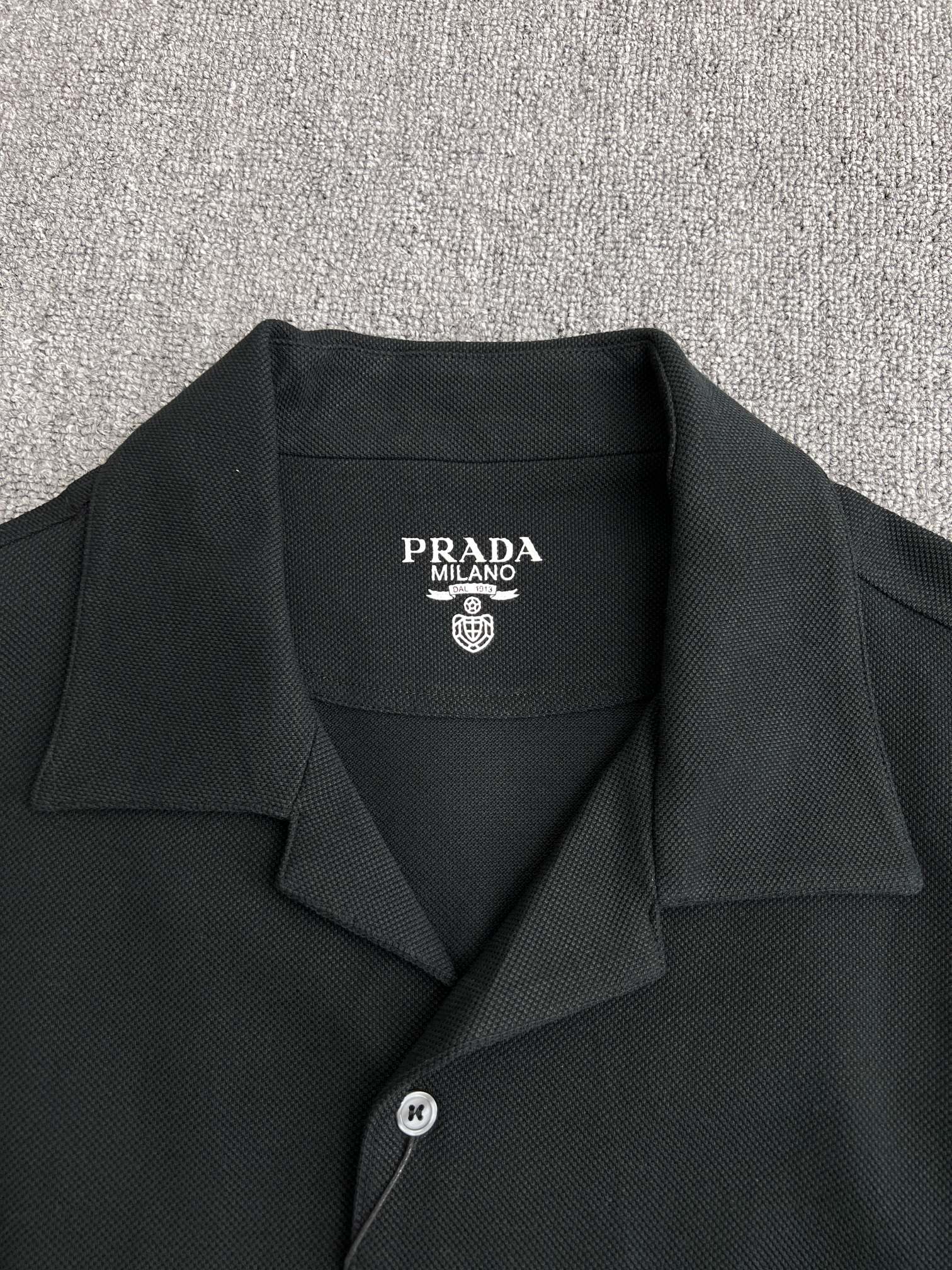 LuxluxHouse Best Quality Clothes T-shirt Prada