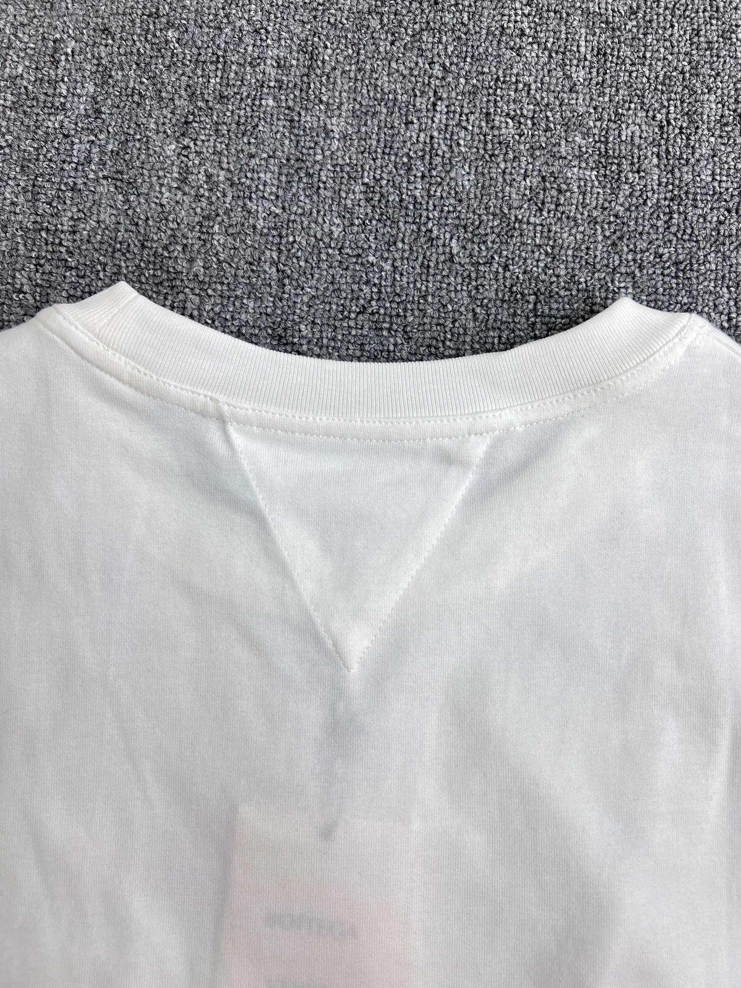 LuxluxHouse Best Quality Clothes Off White T-shirt