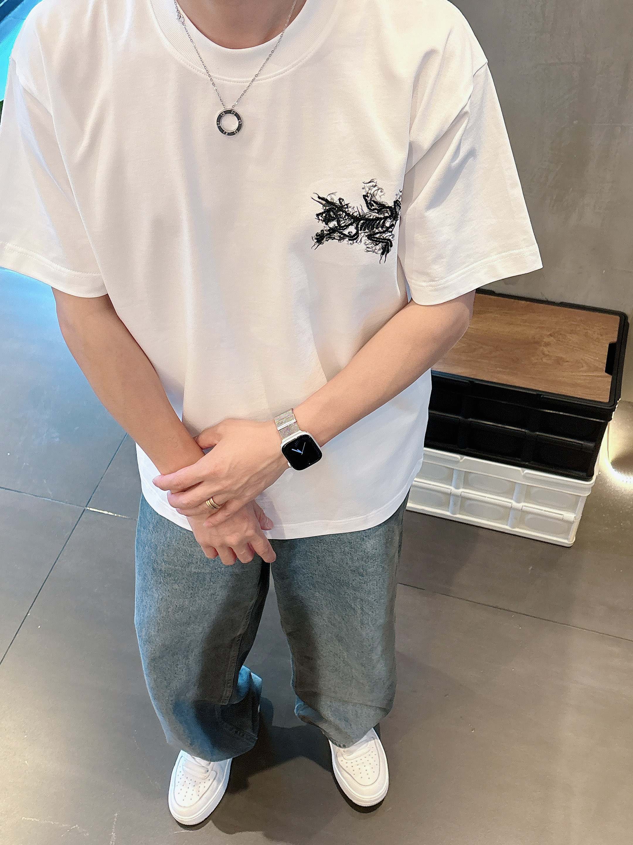 LuxluxHouse Best Quality Clothes T-shirt Arcteryx