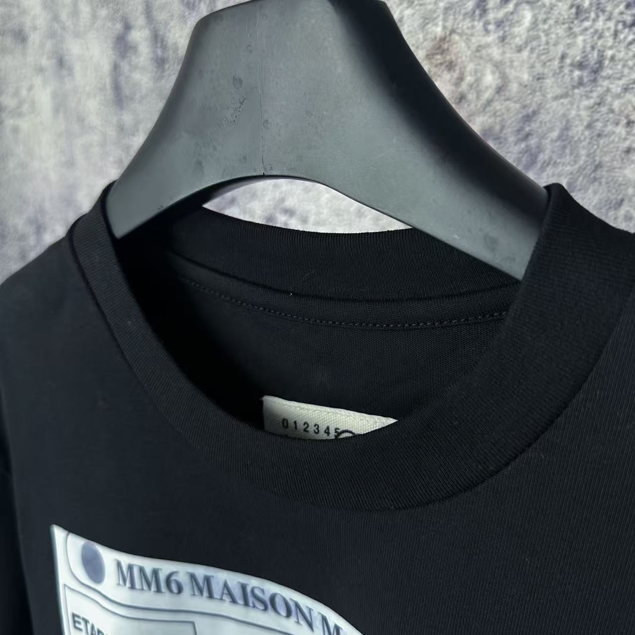 LuxluxHouse Best Quality Clothes T-shirt Chanel & Maison Margiela
