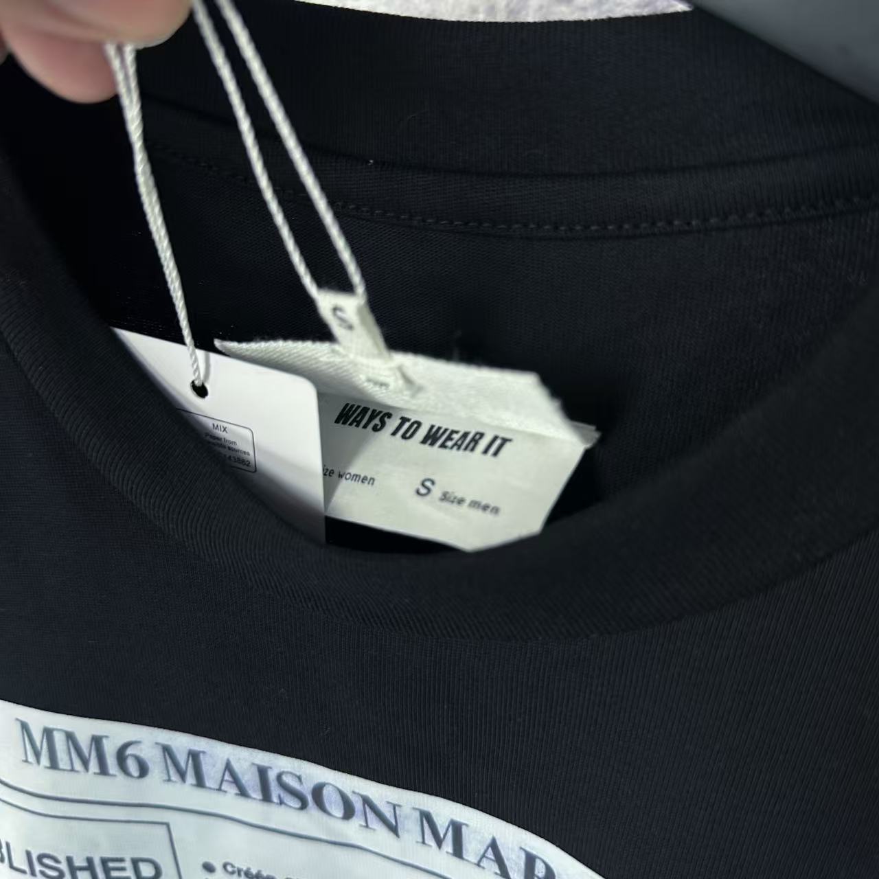 LuxluxHouse Best Quality Clothes T-shirt Chanel & Maison Margiela