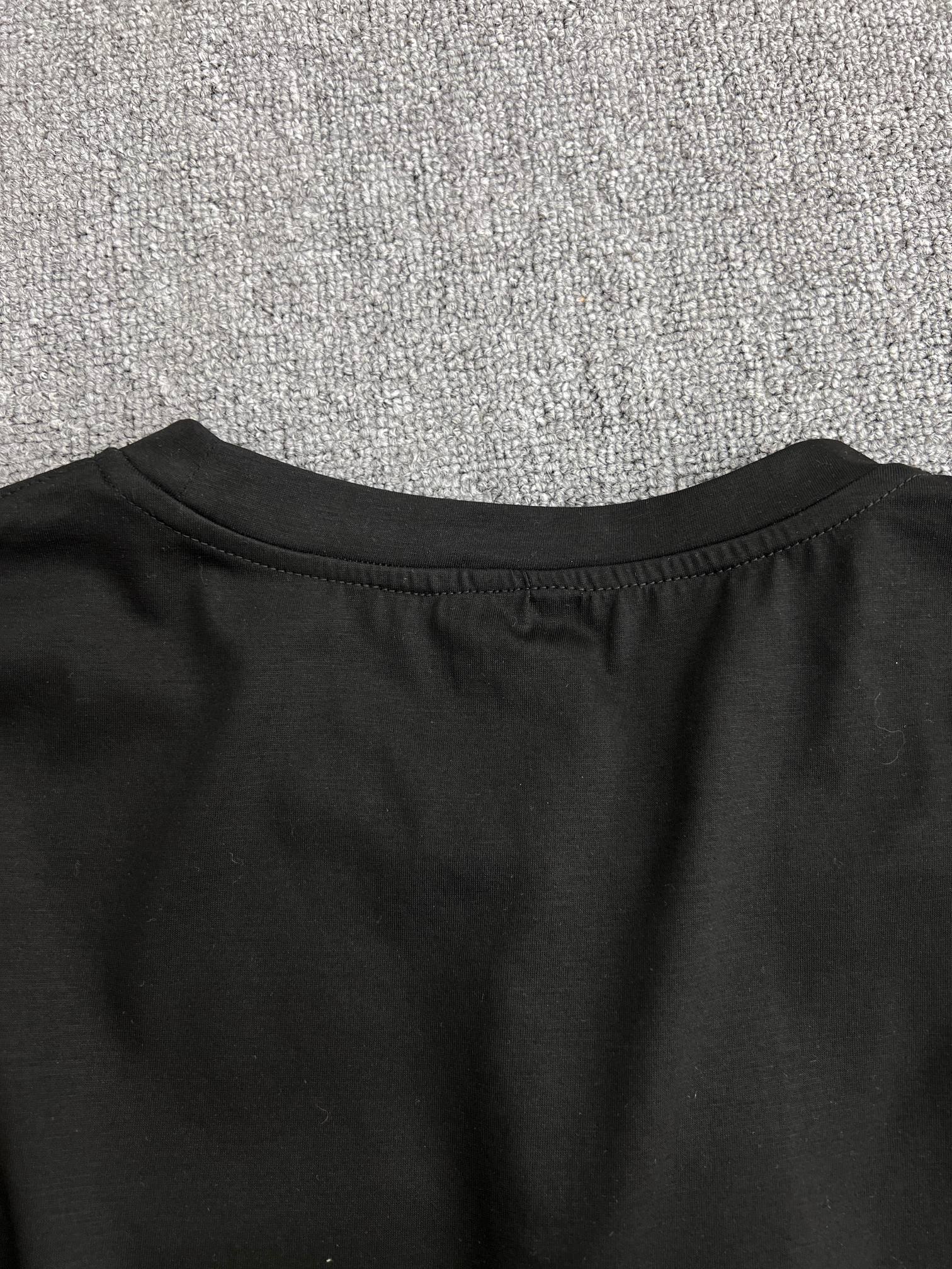 LuxluxHouse Best Quality Clothes Burberry T-shirt