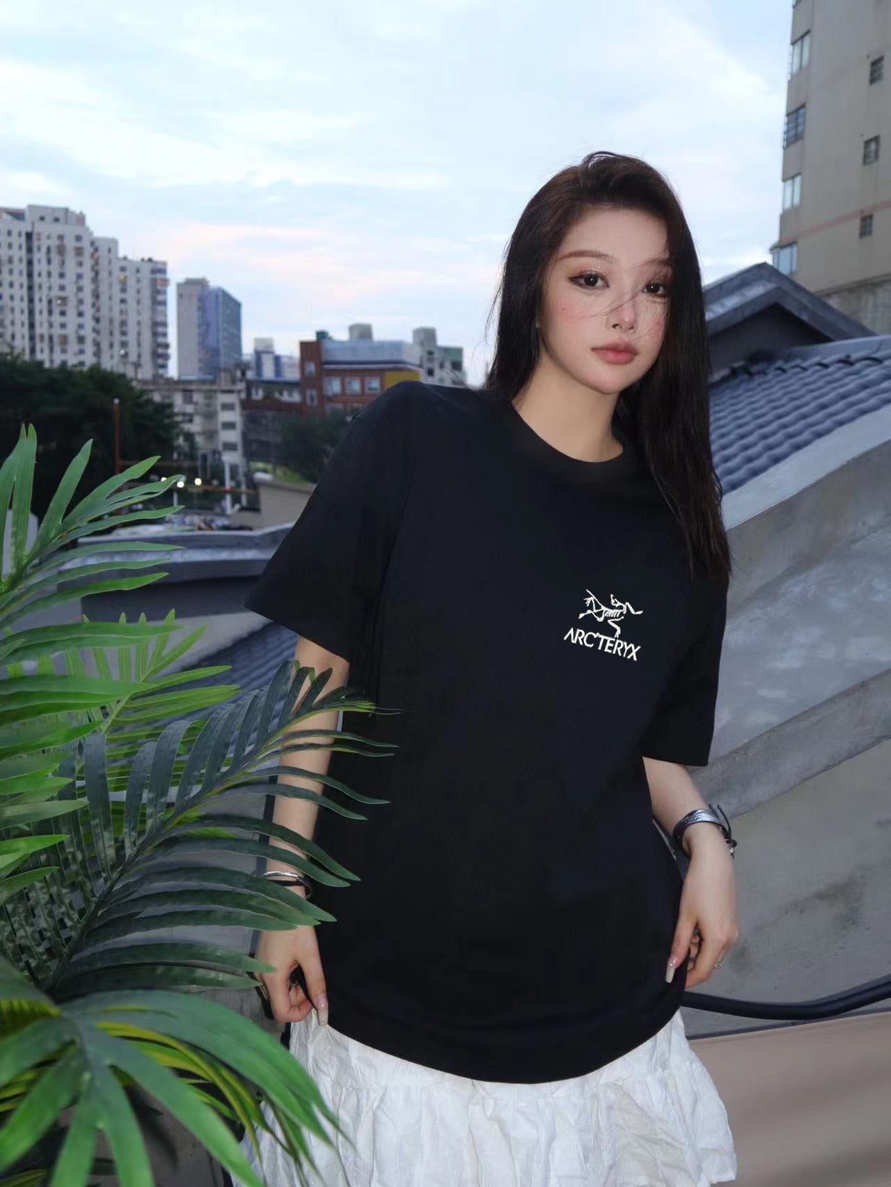 LuxluxHouse Best Quality Clothes T-shirt Arcteryx