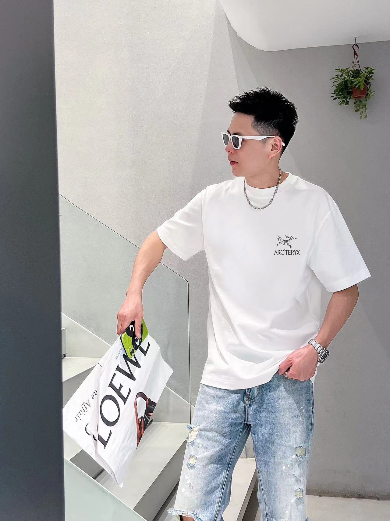 LuxluxHouse Best Quality Clothes T-shirt Arcteryx