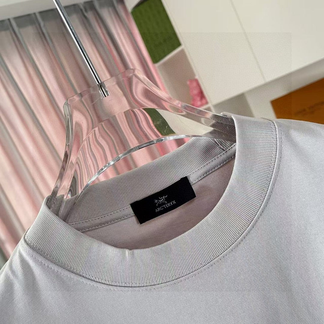 LuxluxHouse Best Quality Clothes T-shirt Arcteryx