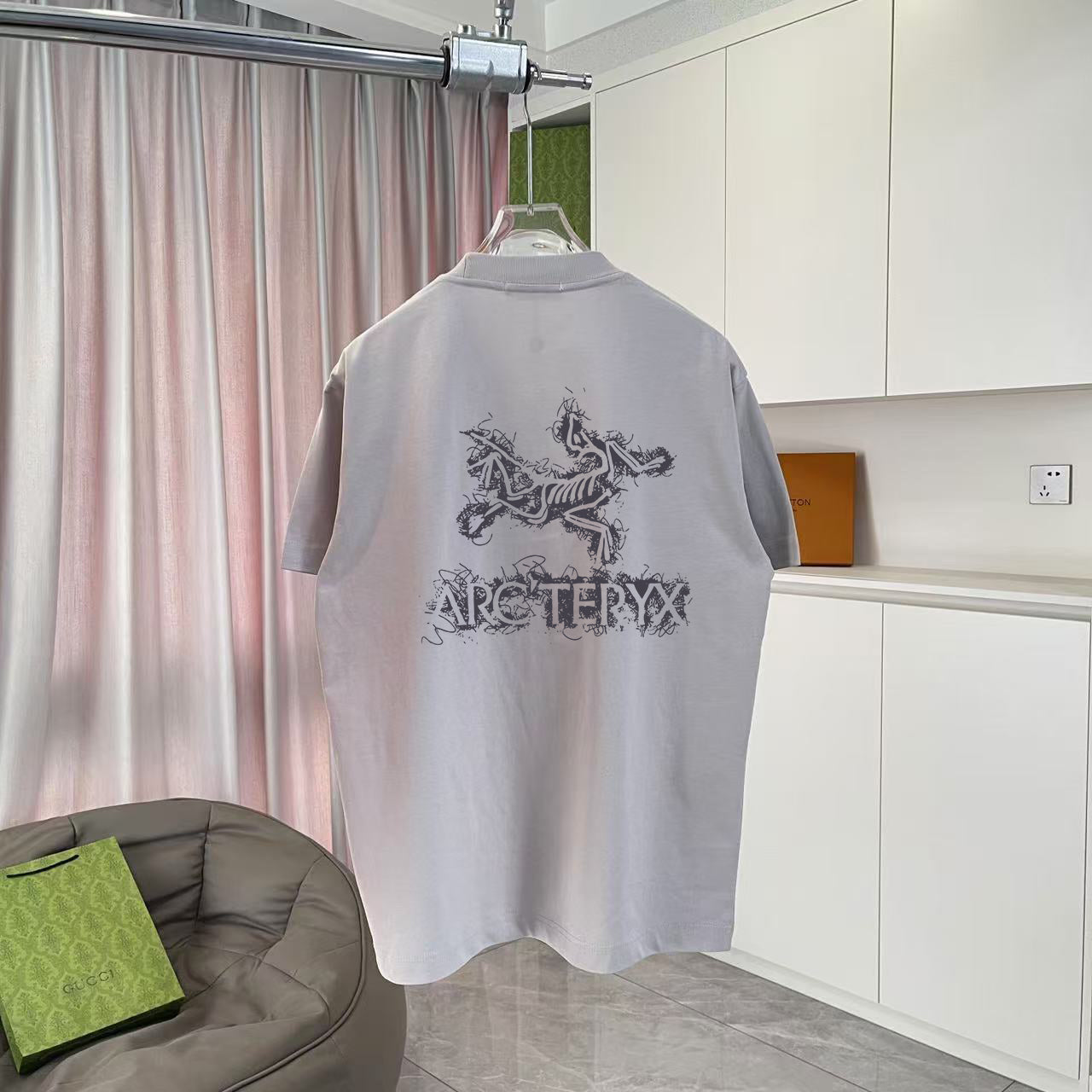 LuxluxHouse Best Quality Clothes T-shirt Arcteryx