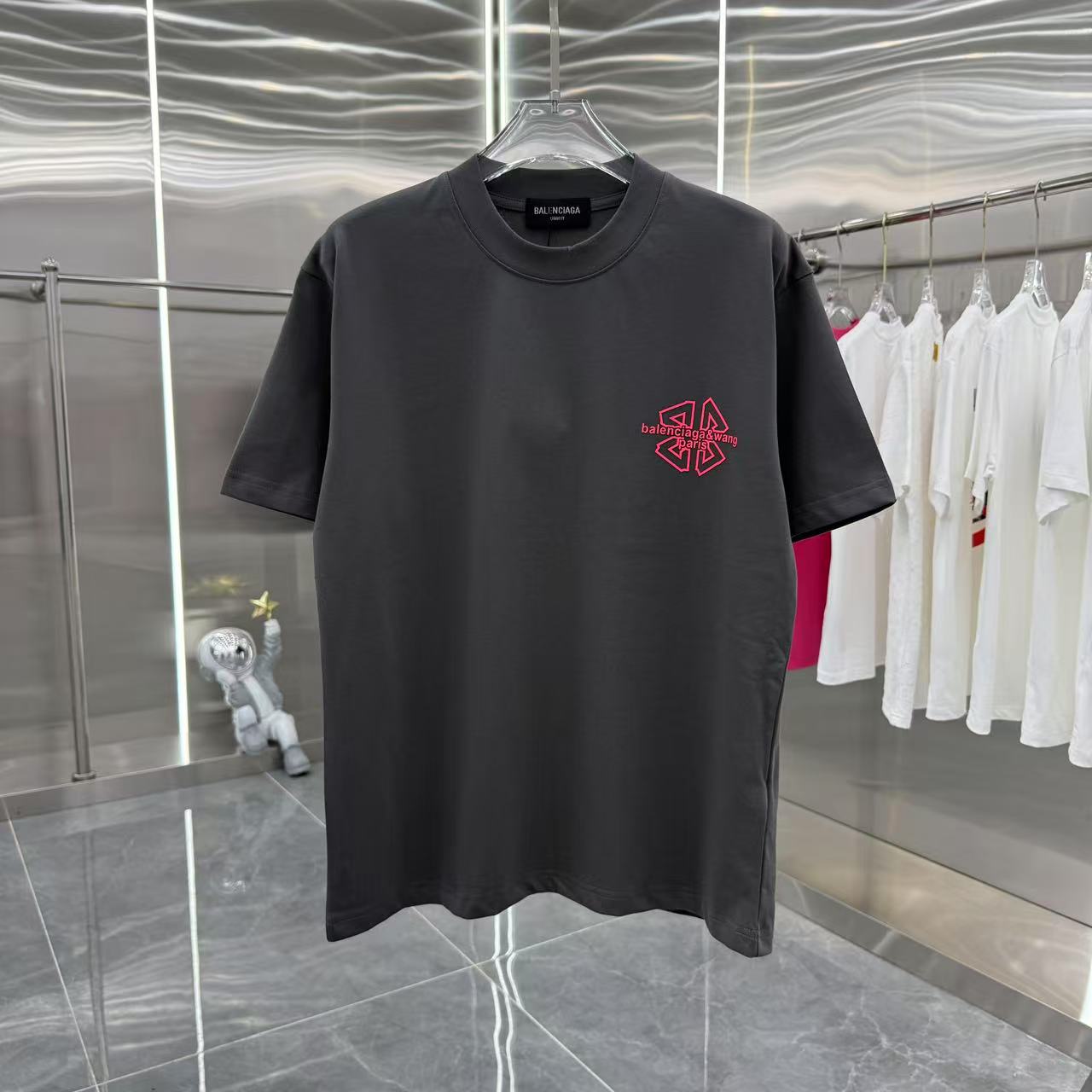 LuxluxHouse Best Quality Clothes Balenciaga T-shirt