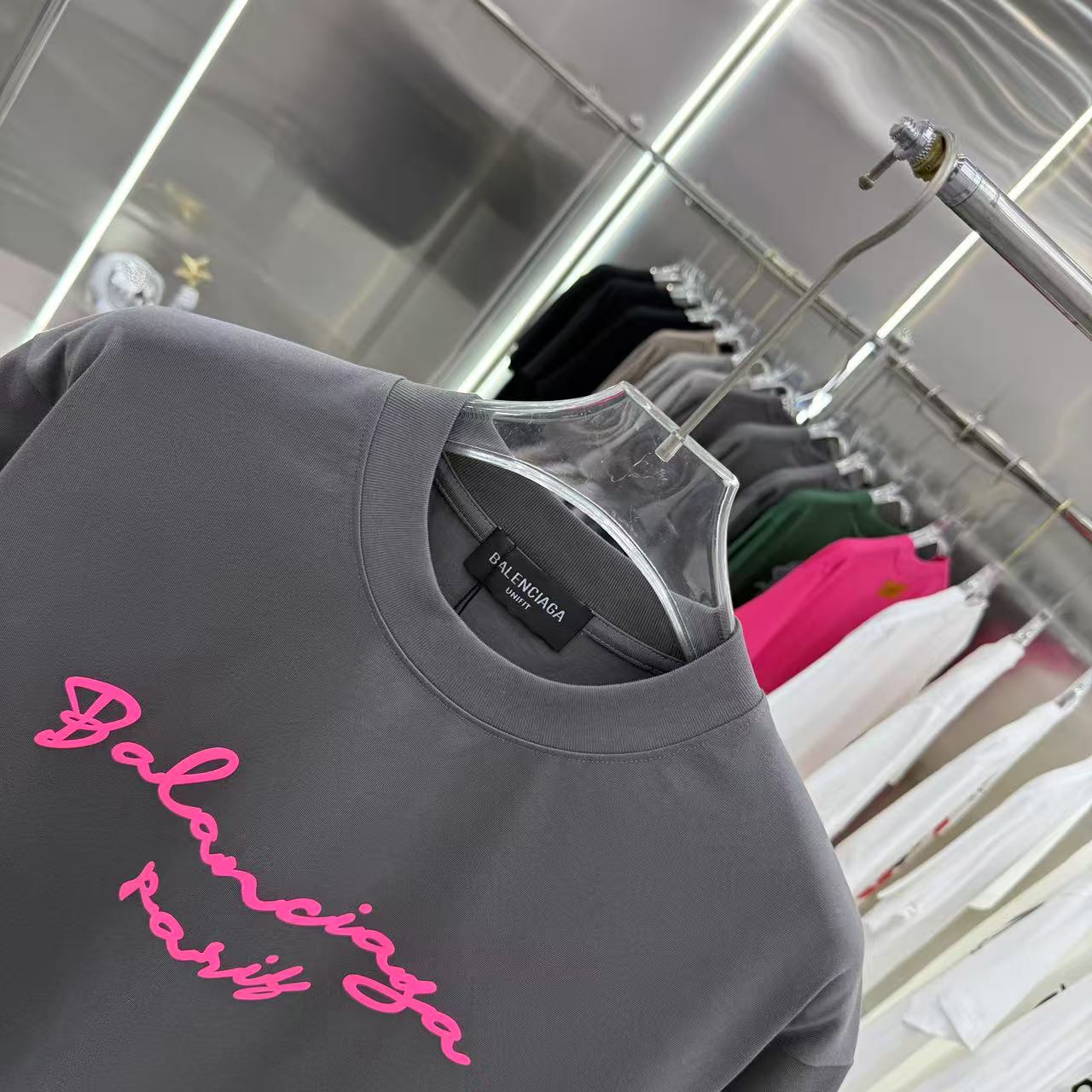 LuxluxHouse Best Quality Clothes Balenciaga T-shirt