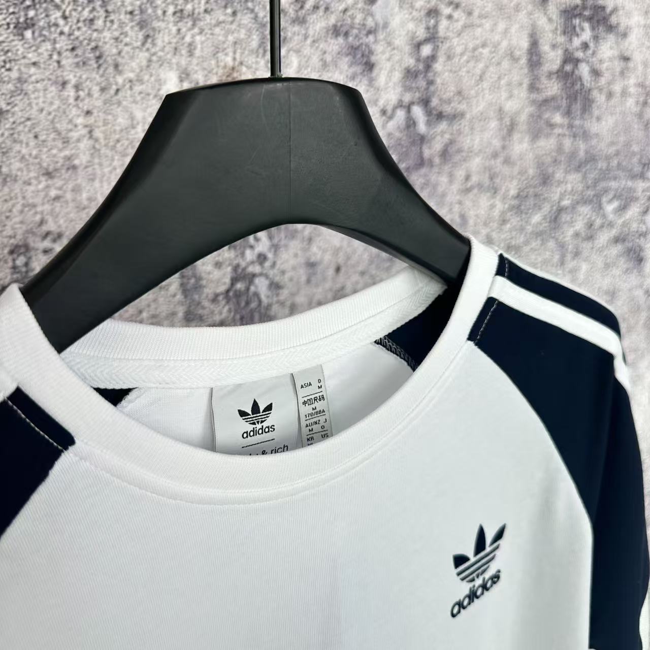 LuxluxHouse Best Quality Clothes Nike & Adidas T-shirt