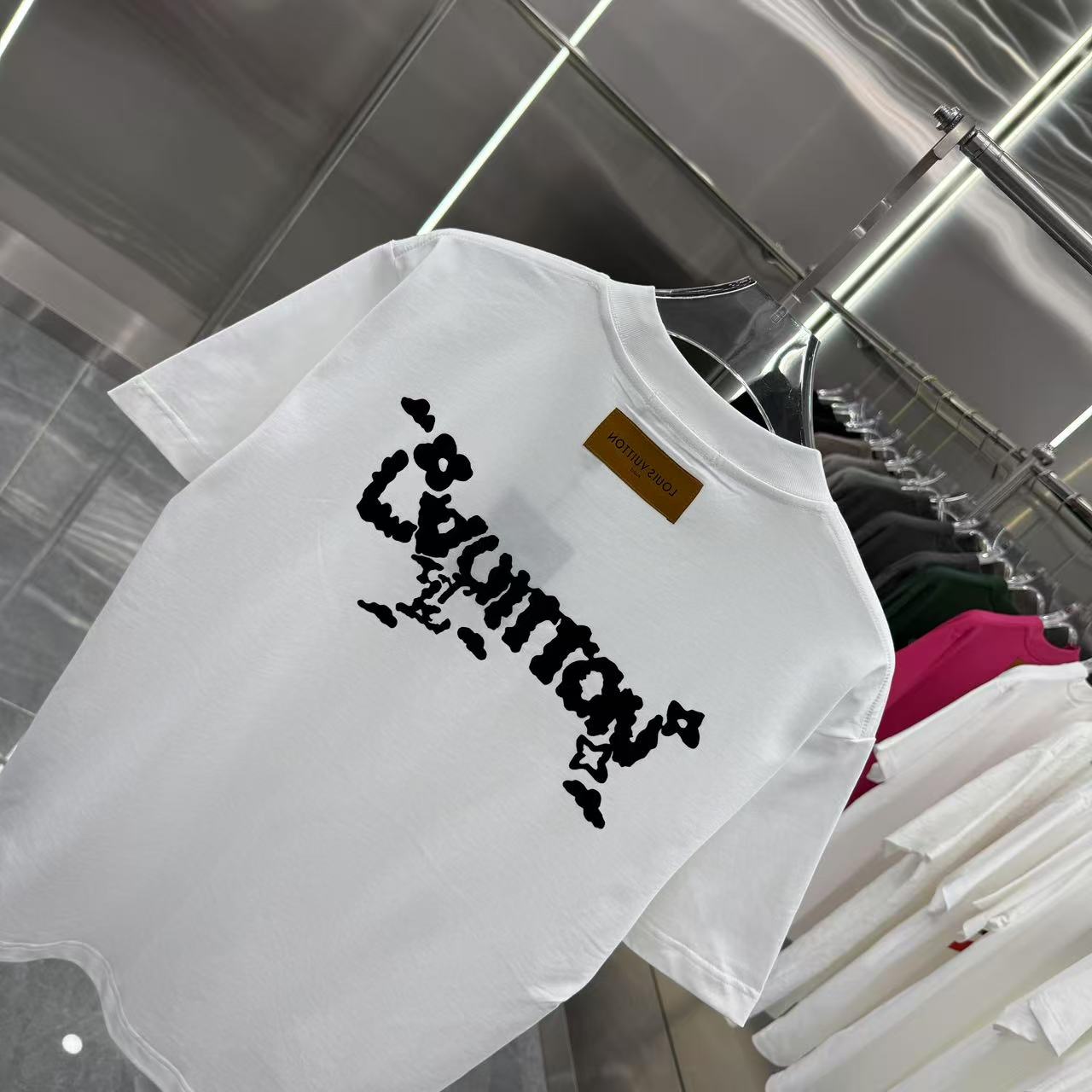 LuxluxHouse Best Quality Clothes T-shirt Louis Vuitton