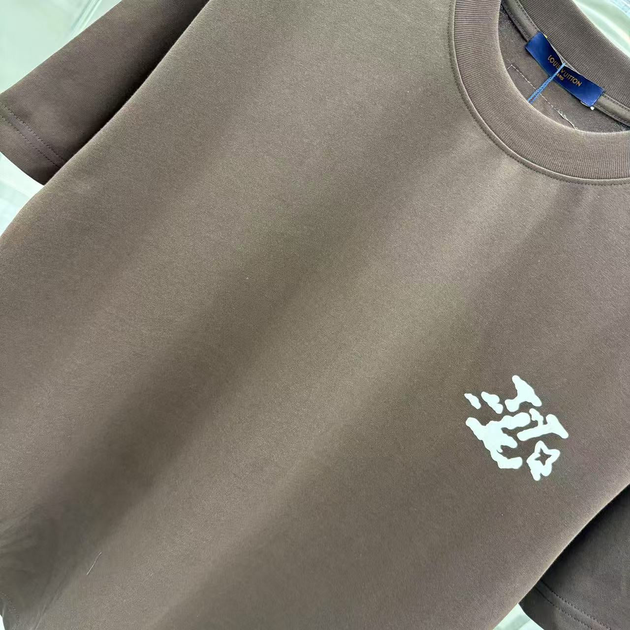 LuxluxHouse Best Quality Clothes T-shirt Louis Vuitton