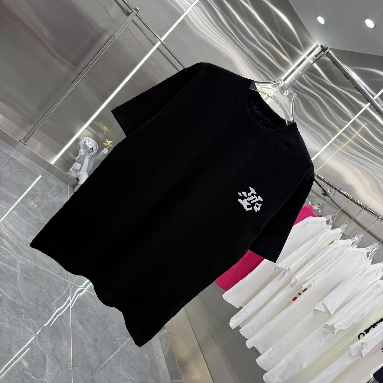 LuxluxHouse Best Quality Clothes T-shirt Louis Vuitton