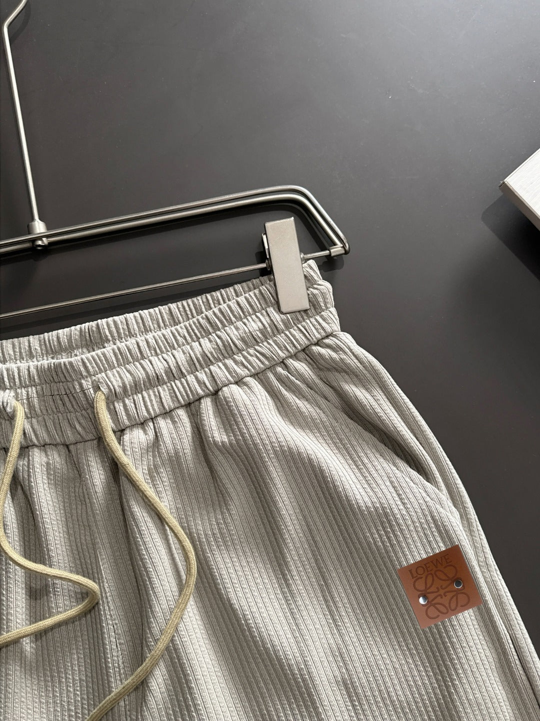 LuxluxHouse Best Quality Clothes T-shirt Loewe