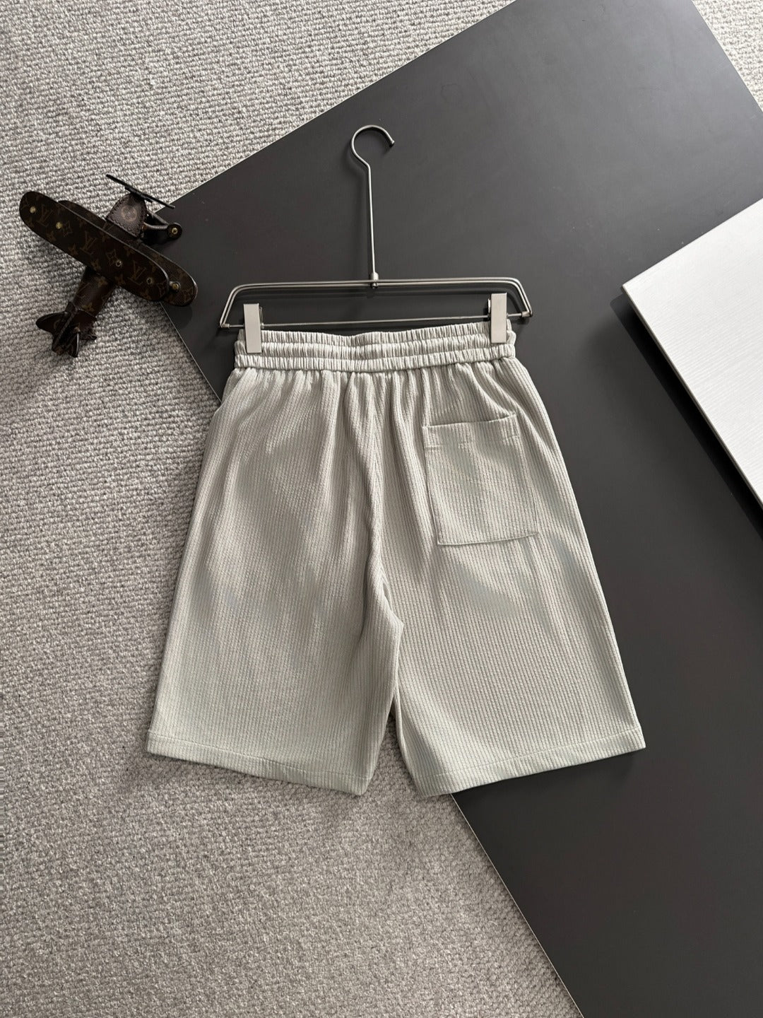 LuxluxHouse Best Quality Clothes T-shirt Loewe