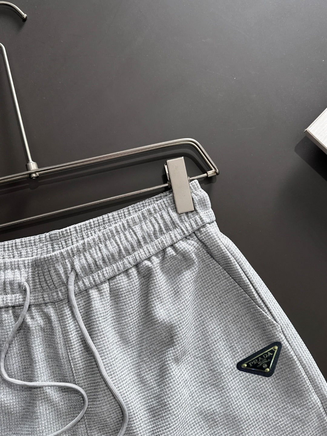 LuxluxHouse Best Quality Clothes T-shirt Prada