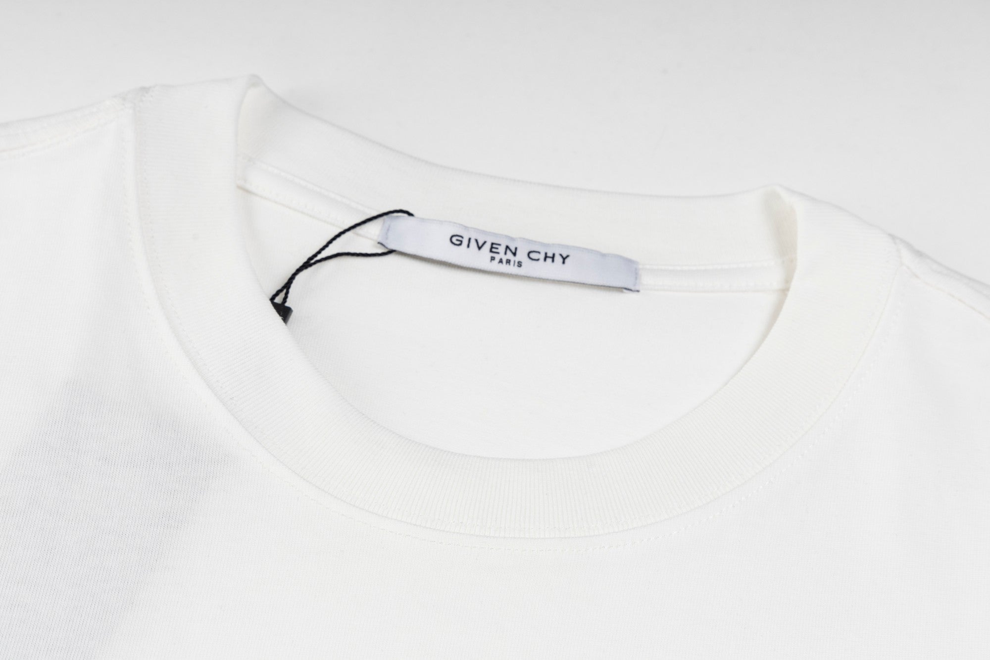 LuxluxHouse Best Quality Clothes Givenchy T-shirt