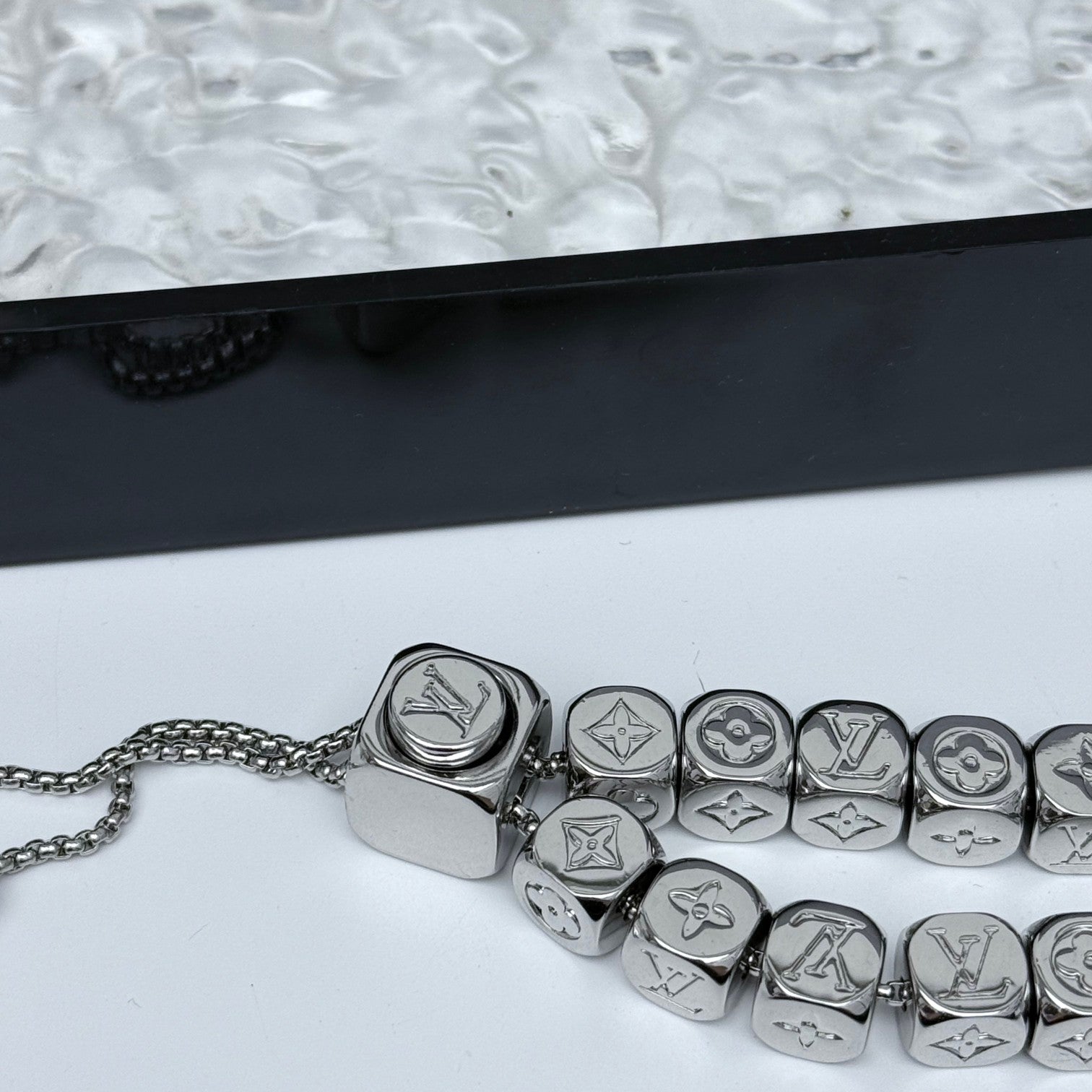 LuxluxHouse Best Quality Accessories Bracelet Louis Vuitton