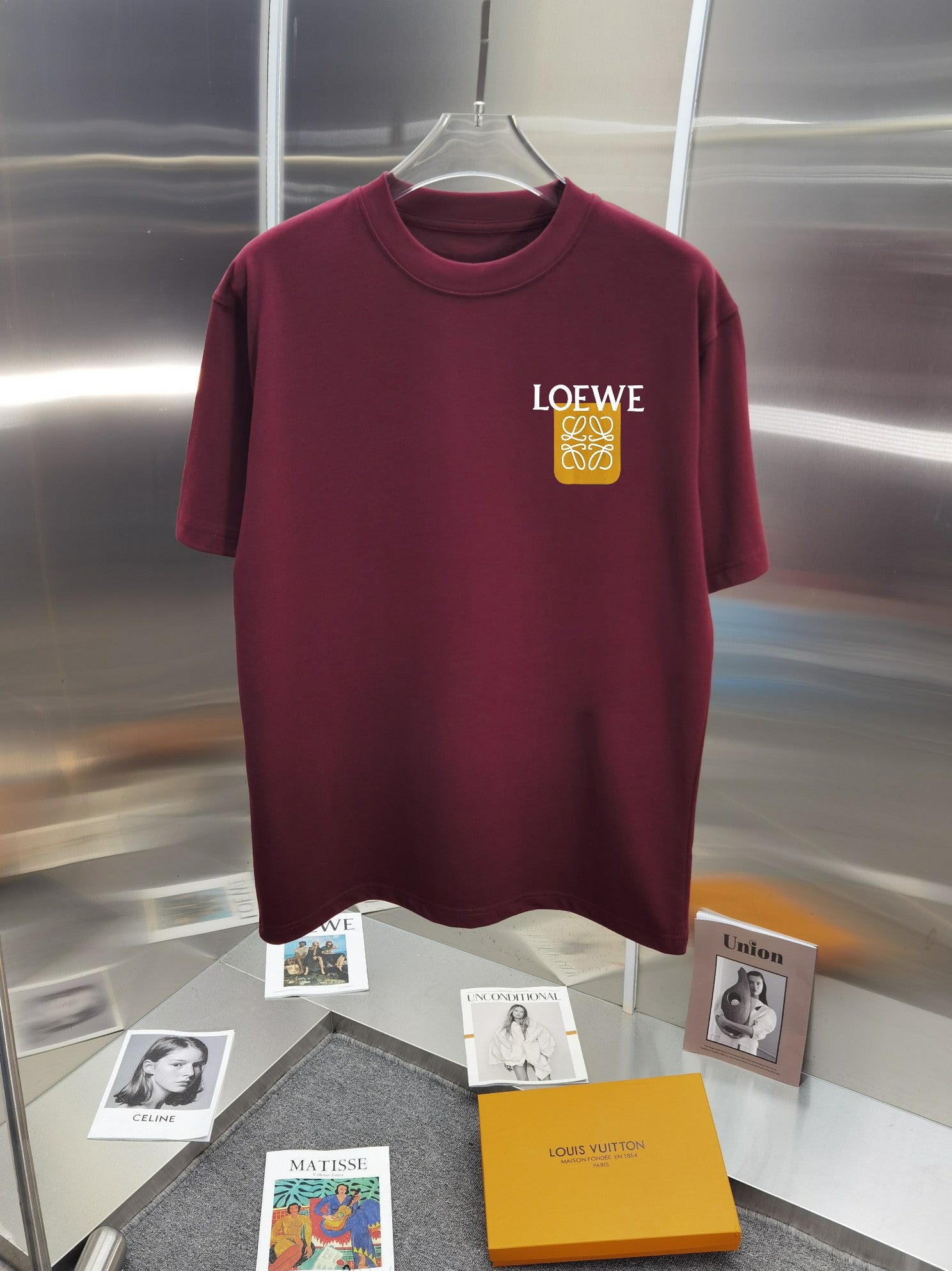 LuxluxHouse Best Quality Clothes T-shirt Loewe