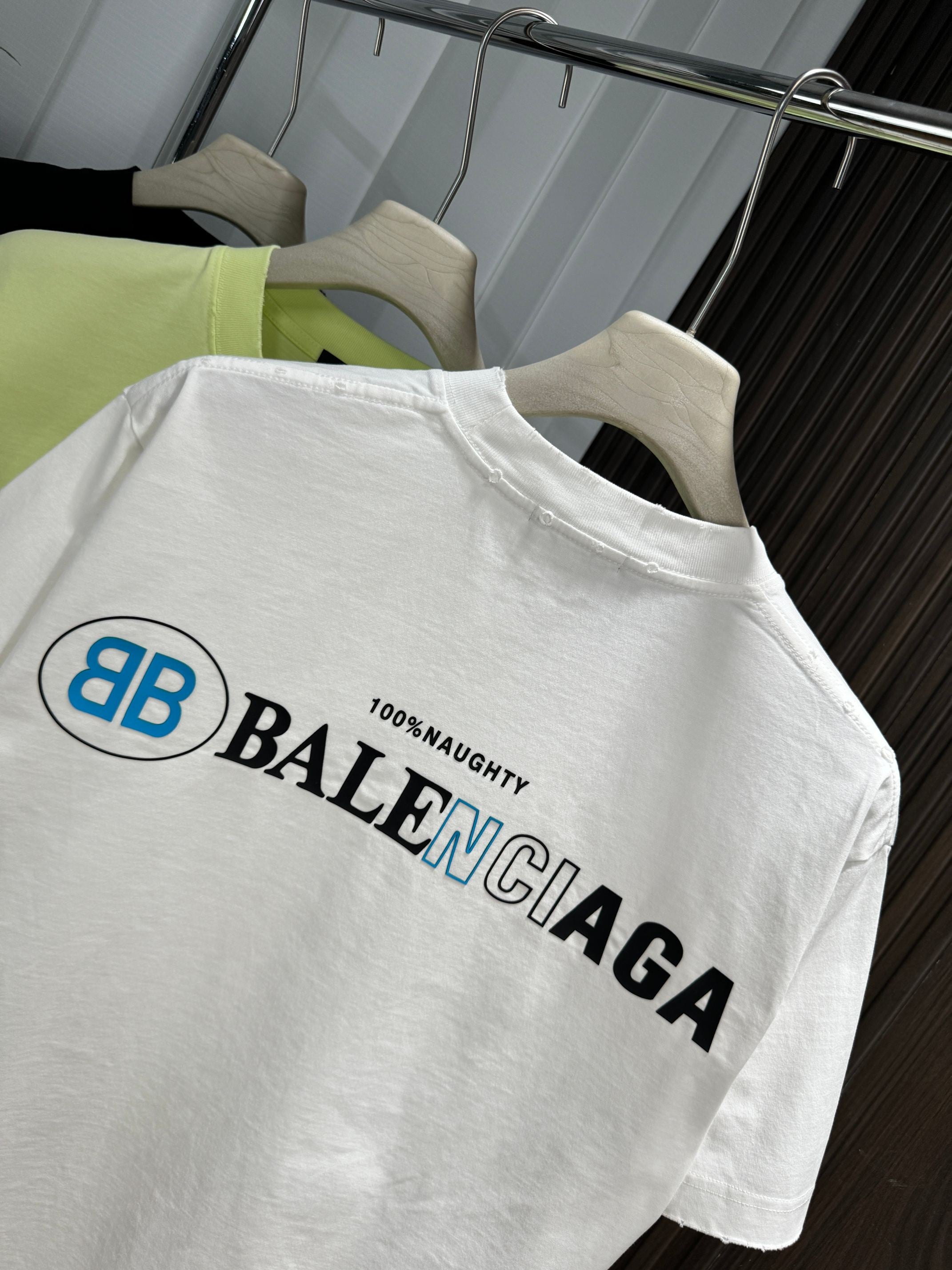 LuxluxHouse Best Quality Clothes Balenciaga T-shirt