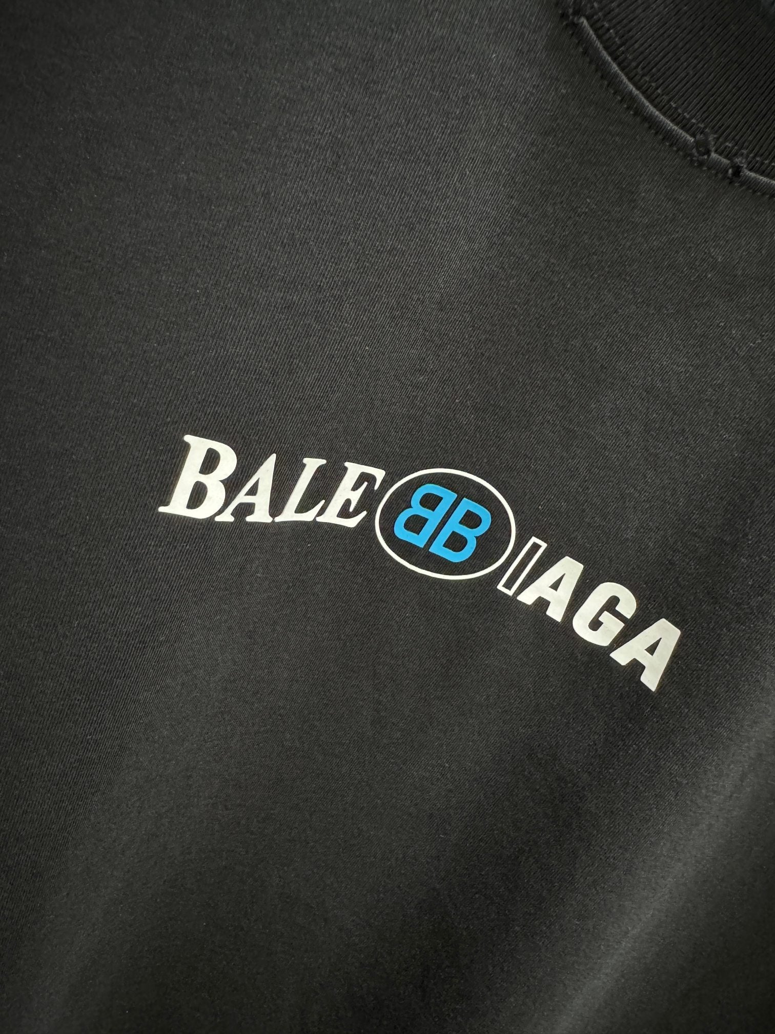 LuxluxHouse Best Quality Clothes Balenciaga T-shirt