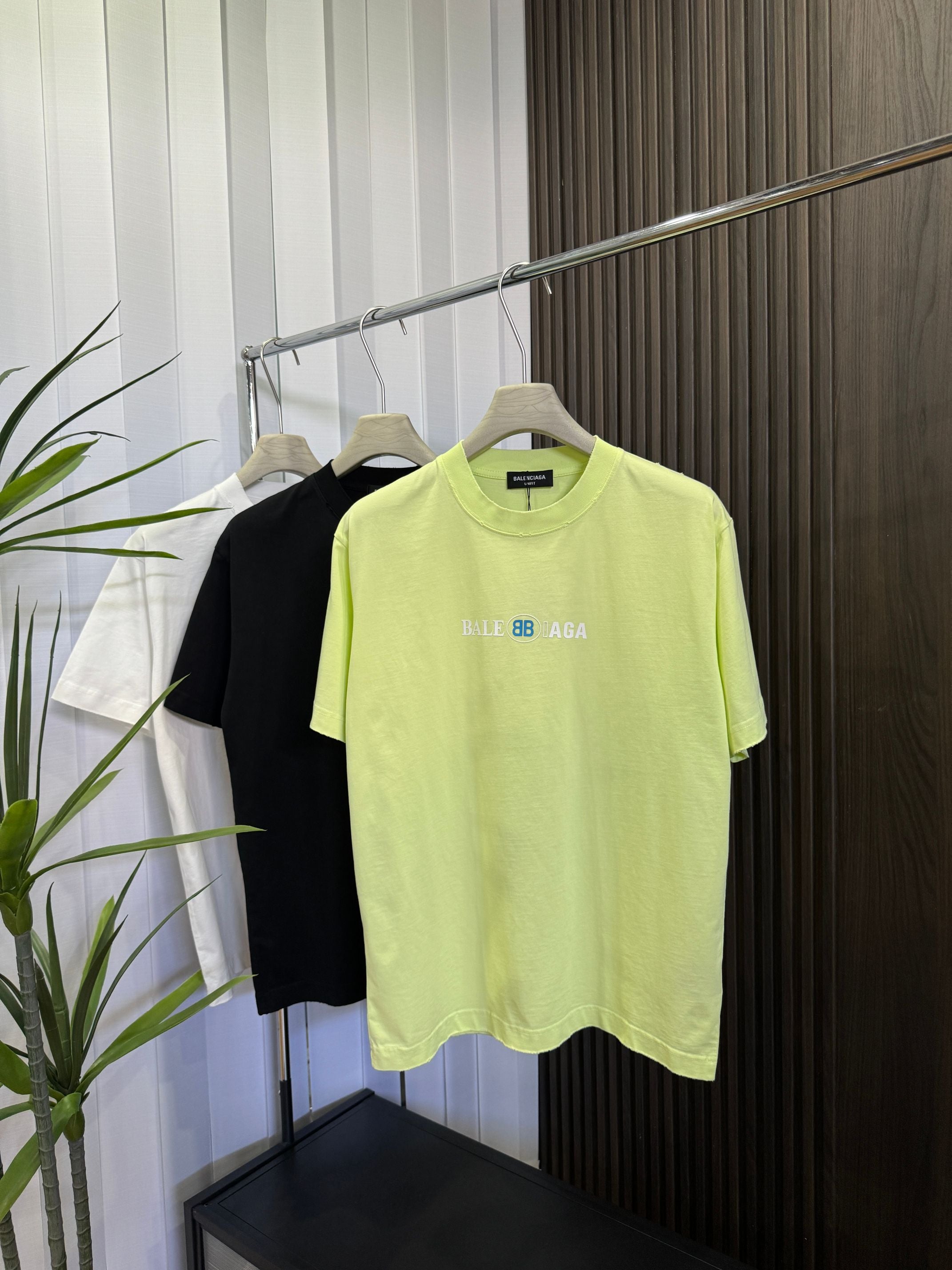 LuxluxHouse Best Quality Clothes Balenciaga T-shirt