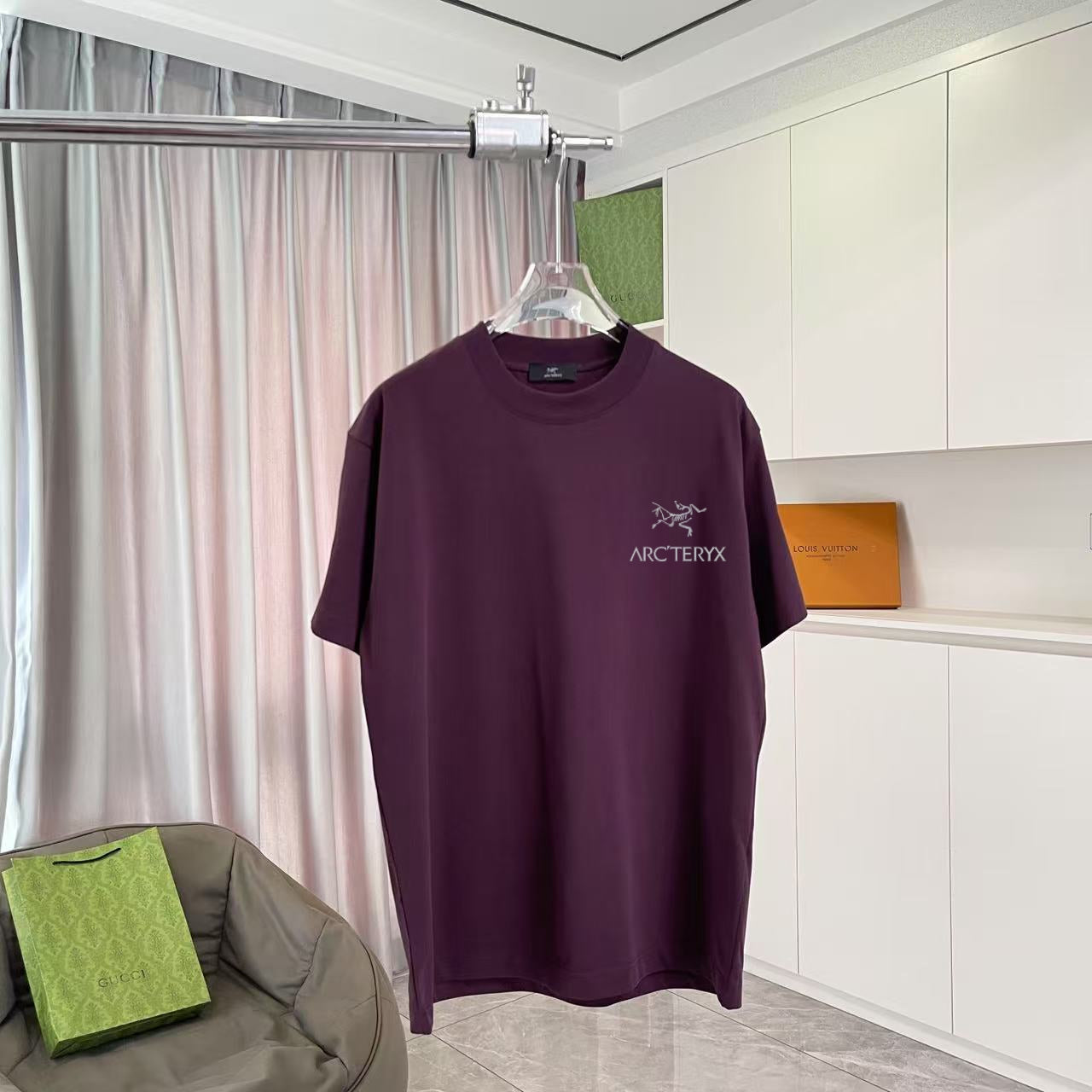 LuxluxHouse Best Quality Clothes T-shirt Arcteryx