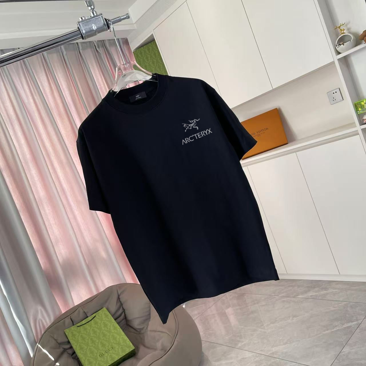 LuxluxHouse Best Quality Clothes T-shirt Arcteryx
