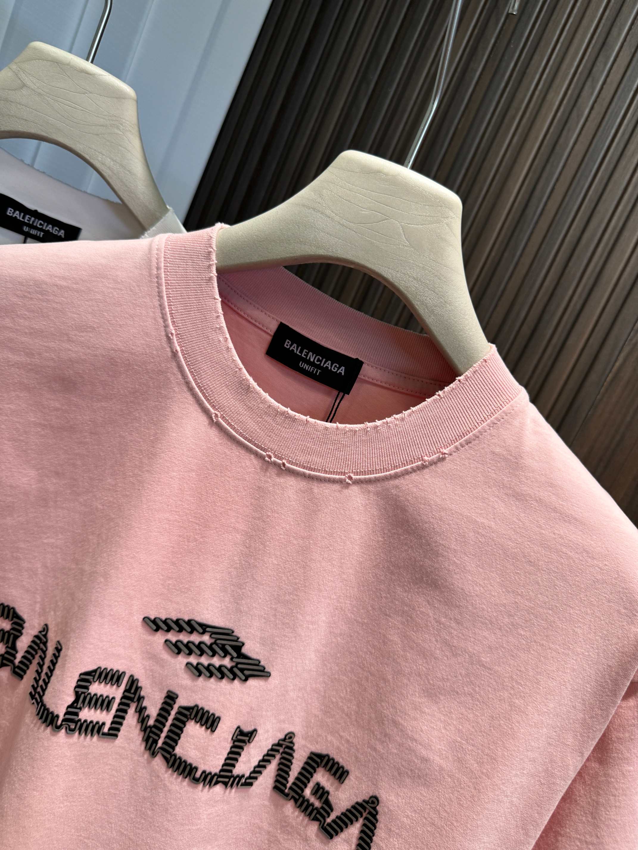 LuxluxHouse Best Quality Clothes Balenciaga T-shirt