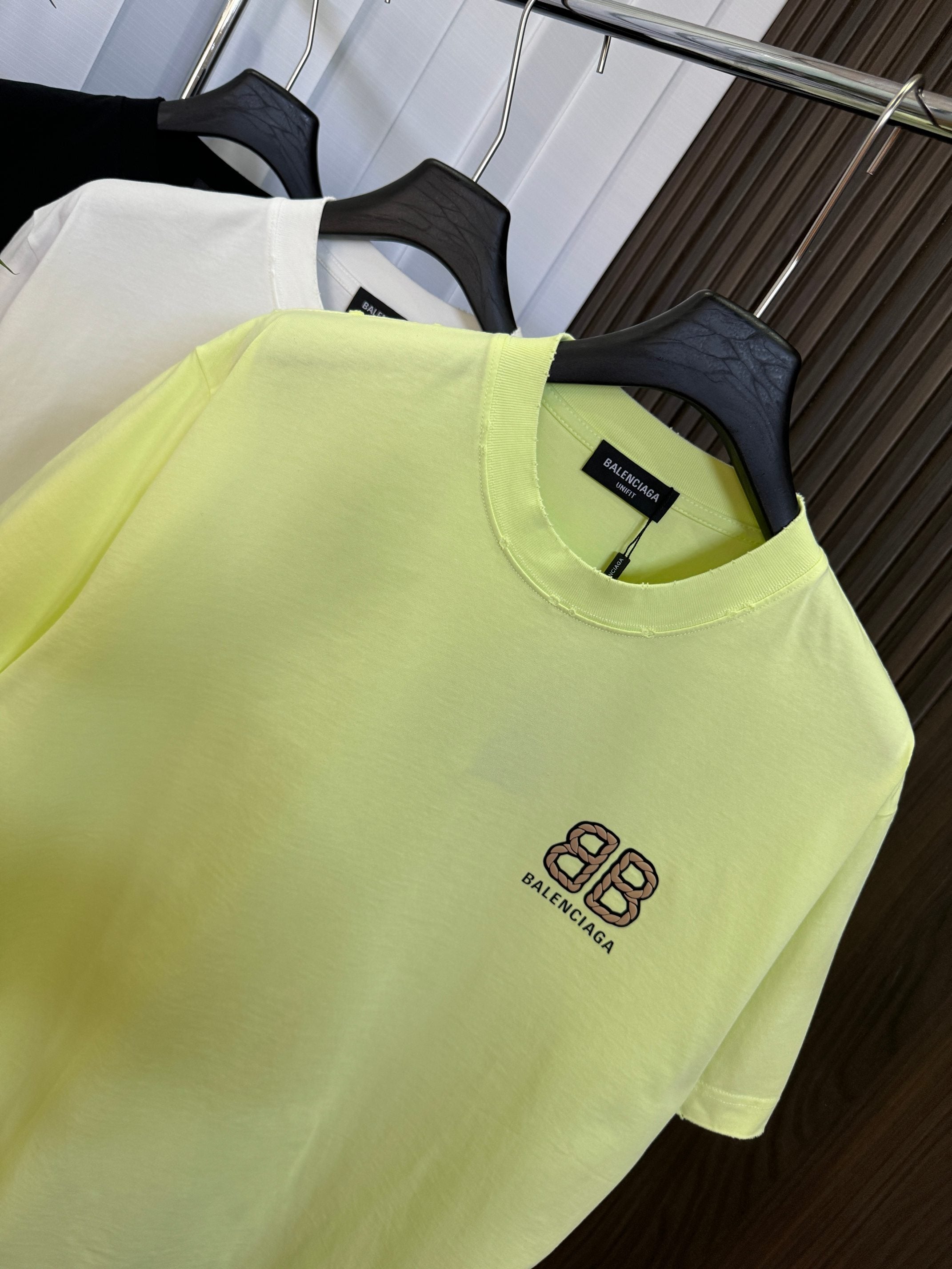 LuxluxHouse Best Quality Clothes Balenciaga T-shirt