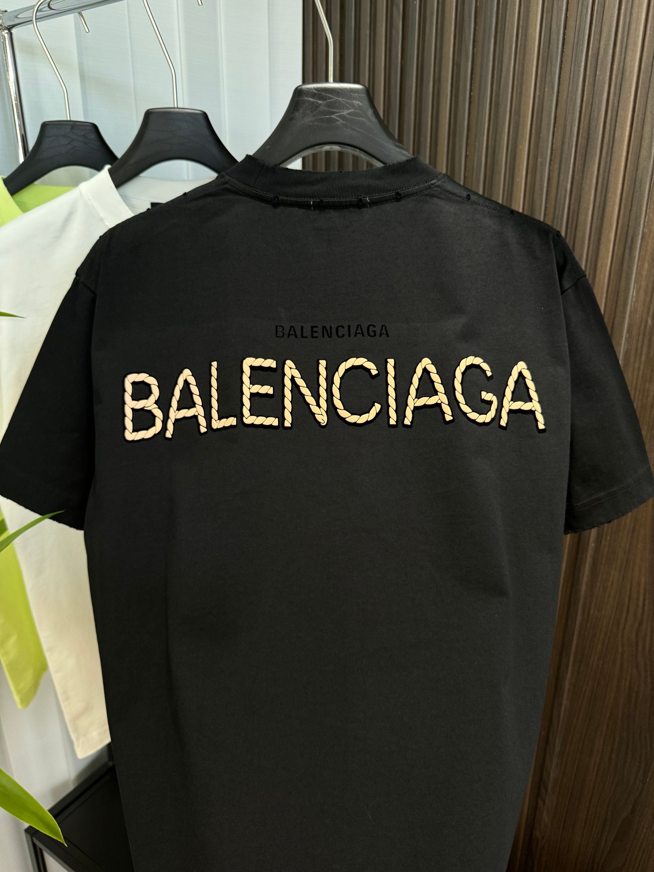LuxluxHouse Best Quality Clothes Balenciaga T-shirt