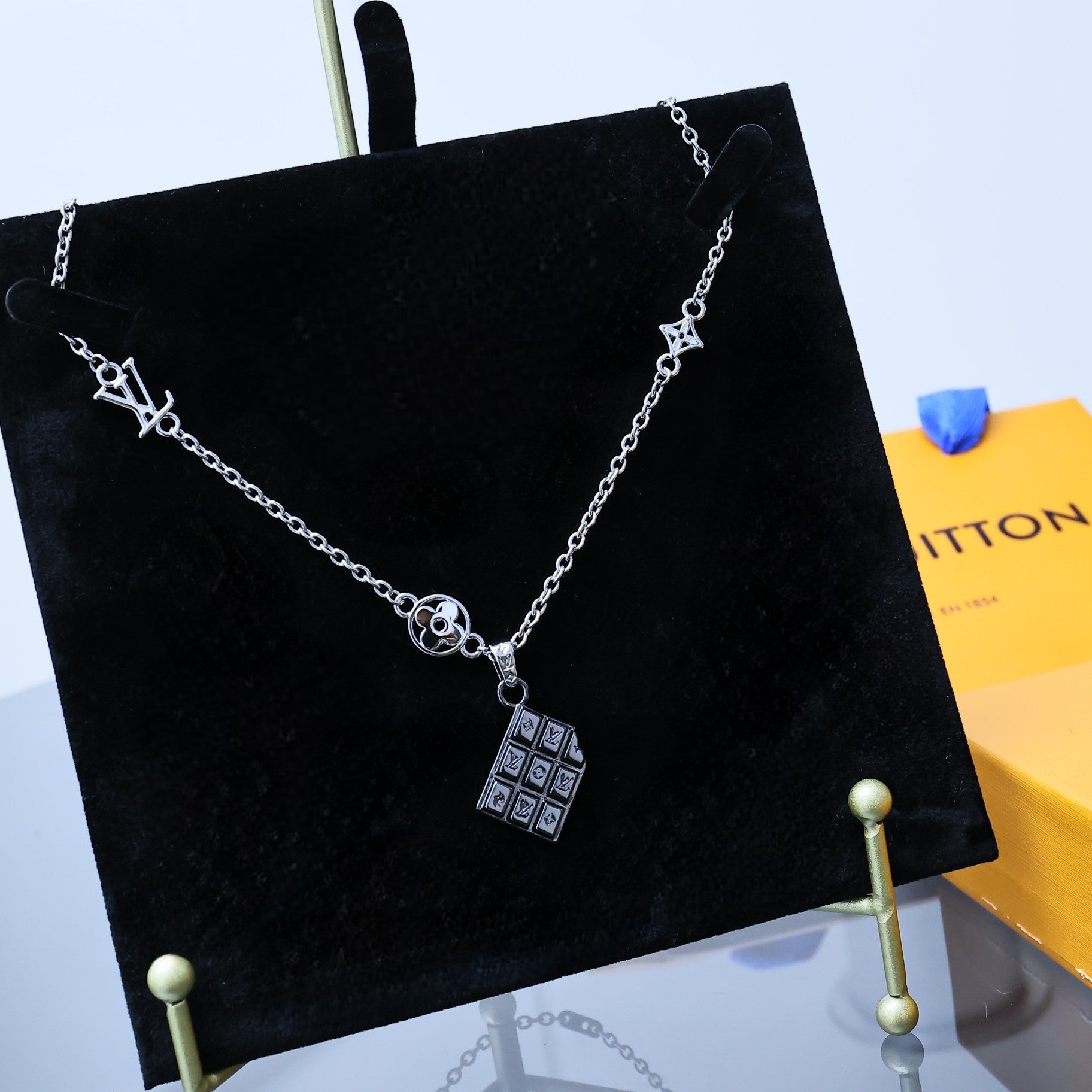 LuxluxHouse Best Quality Accessories Necklace Louis Vuitton