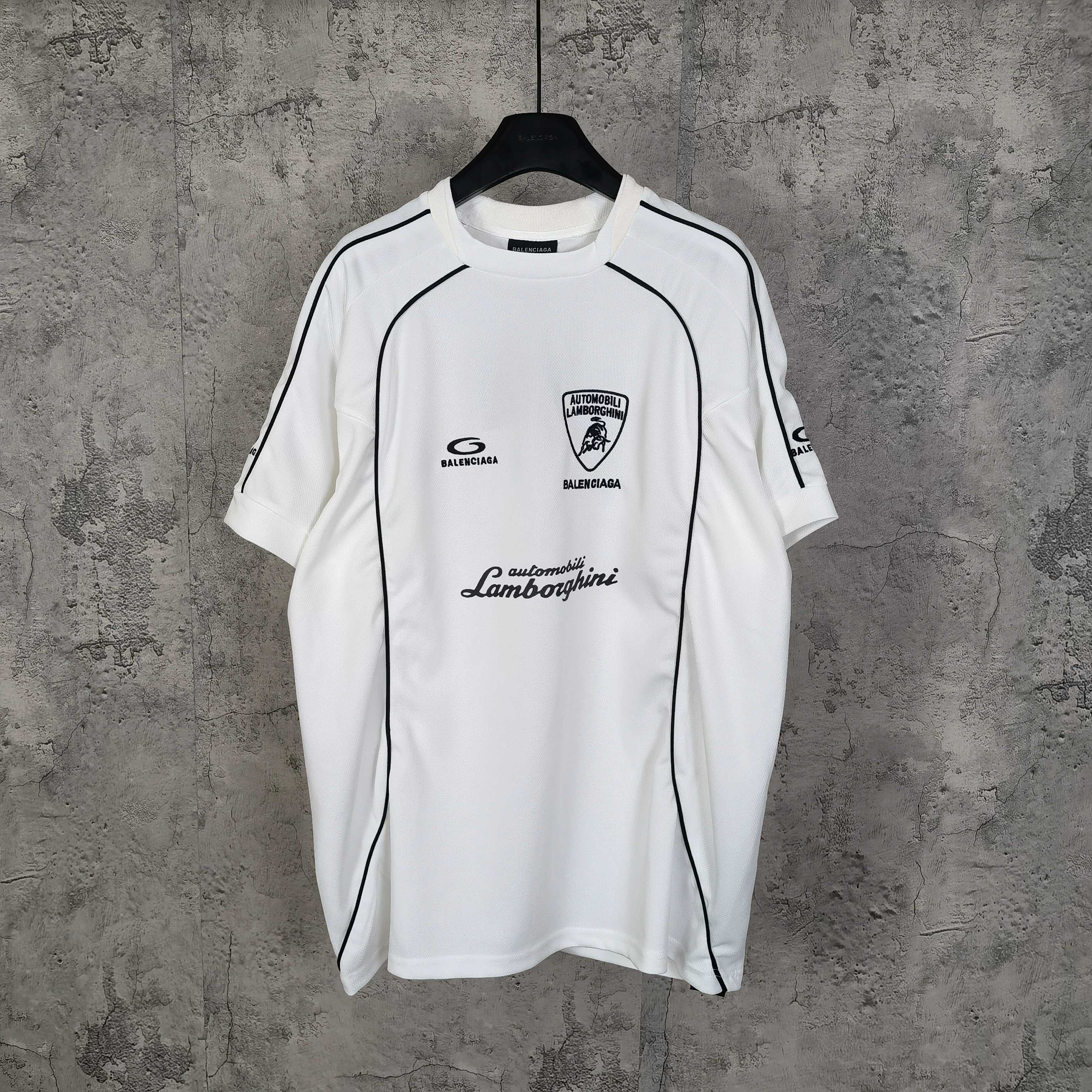 LuxluxHouse Best Quality Clothes Balenciaga T-shirt