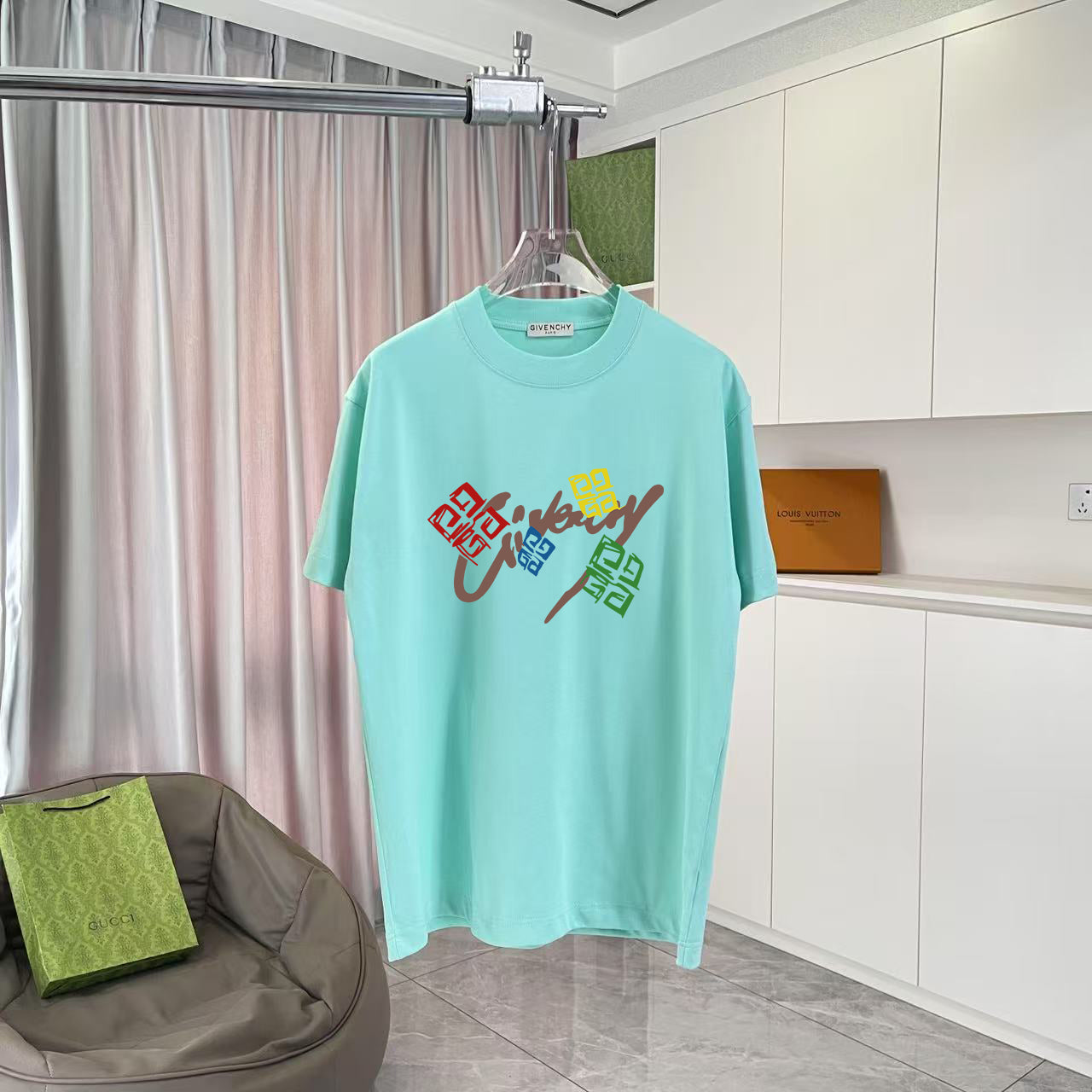 LuxluxHouse Best Quality Clothes Givenchy T-shirt