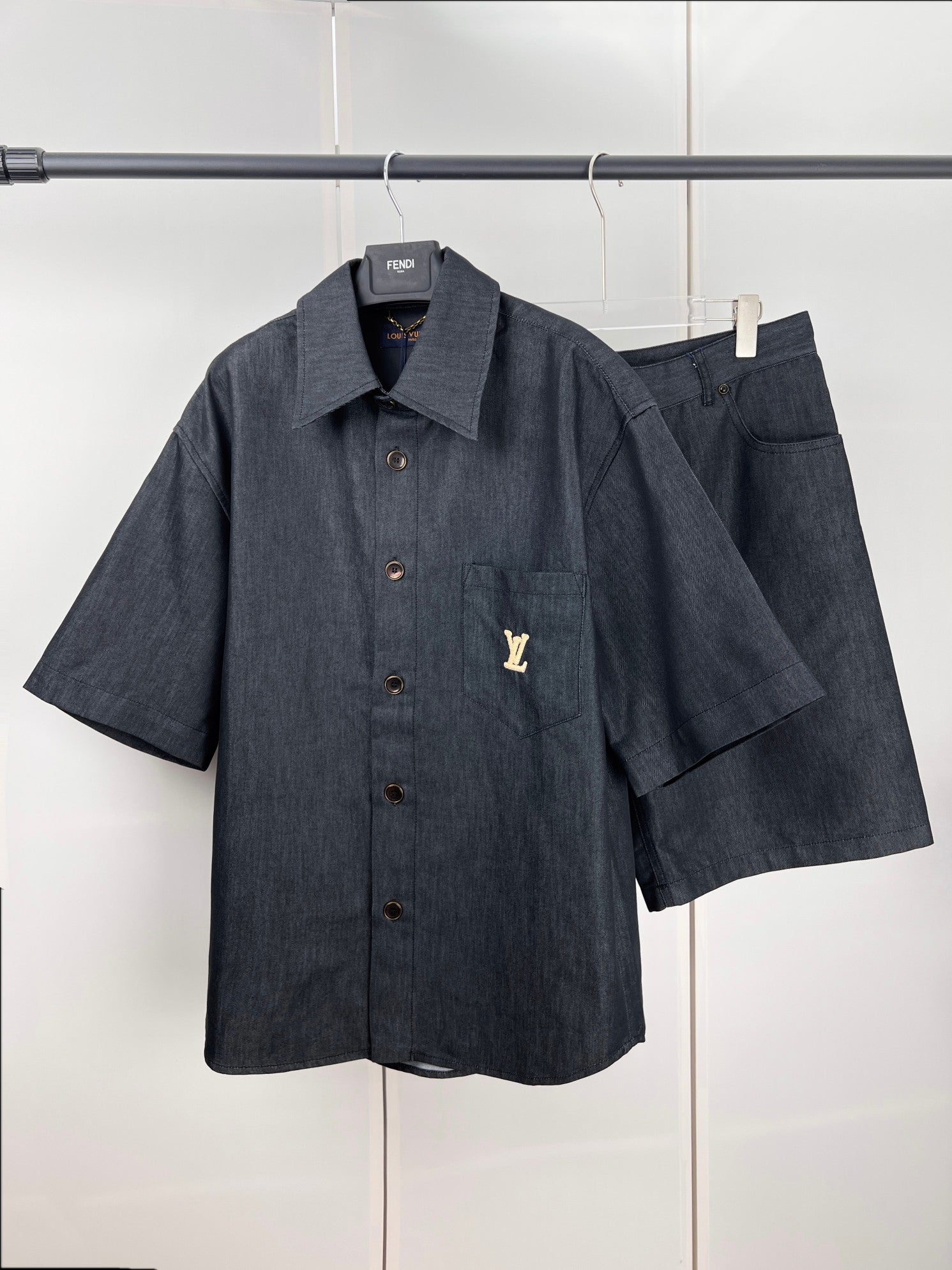 LuxluxHouse Best Quality Clothes Shirts&Polo Louis Vuitton