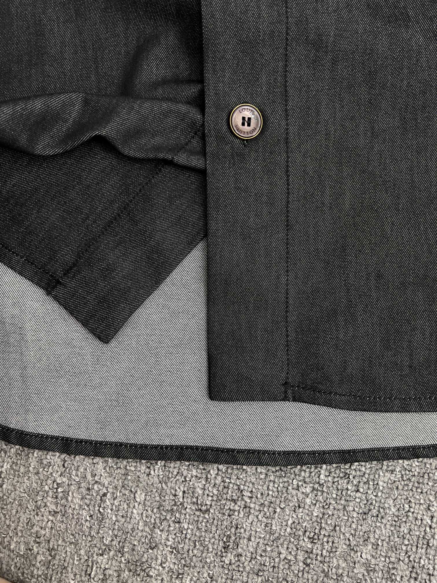 LuxluxHouse Best Quality Clothes Shirts&Polo Louis Vuitton