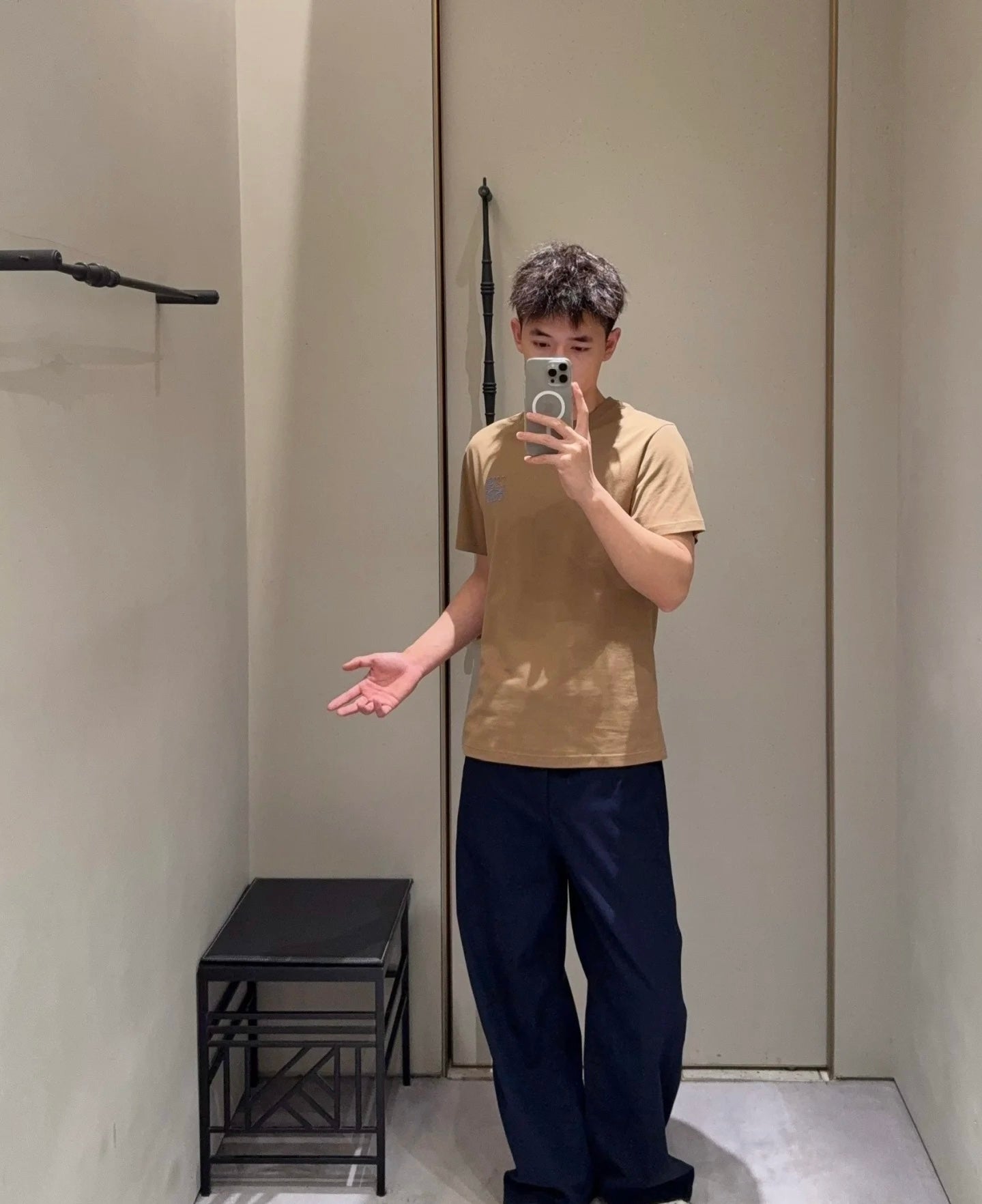 LuxluxHouse Best Quality Clothes T-shirt Loewe