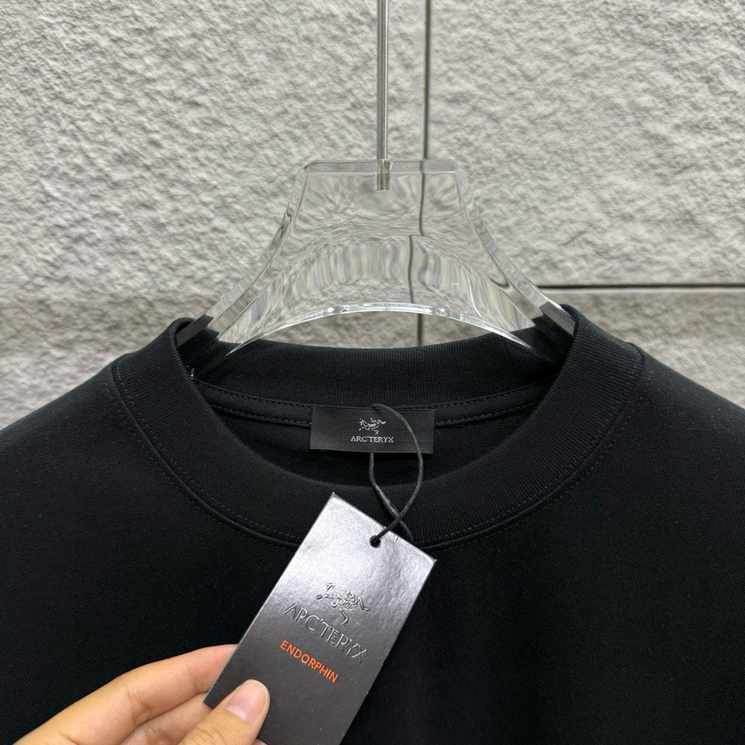 LuxluxHouse Best Quality Clothes T-shirt Arcteryx