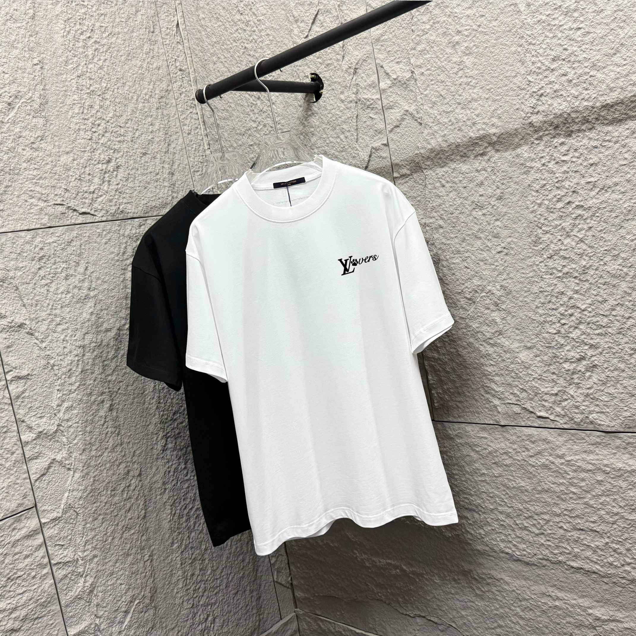 LuxluxHouse Best Quality Clothes T-shirt Louis Vuitton
