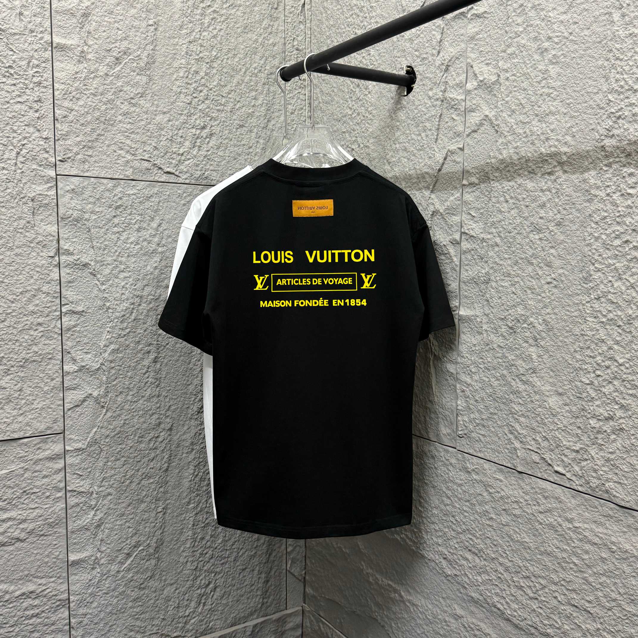 LuxluxHouse Best Quality Clothes T-shirt Louis Vuitton