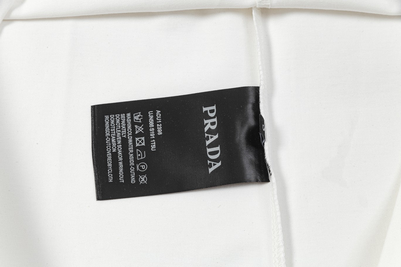 LuxluxHouse Best Quality Clothes T-shirt Prada