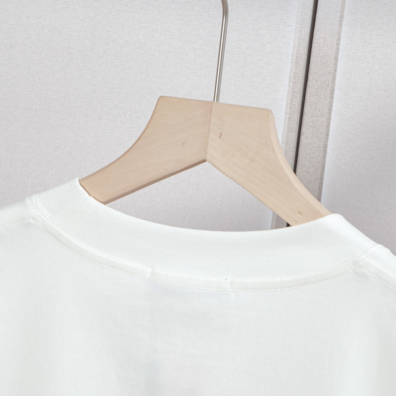 LuxluxHouse Best Quality Clothes T-shirt Prada