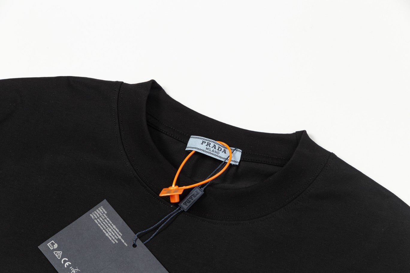 LuxluxHouse Best Quality Clothes T-shirt Prada