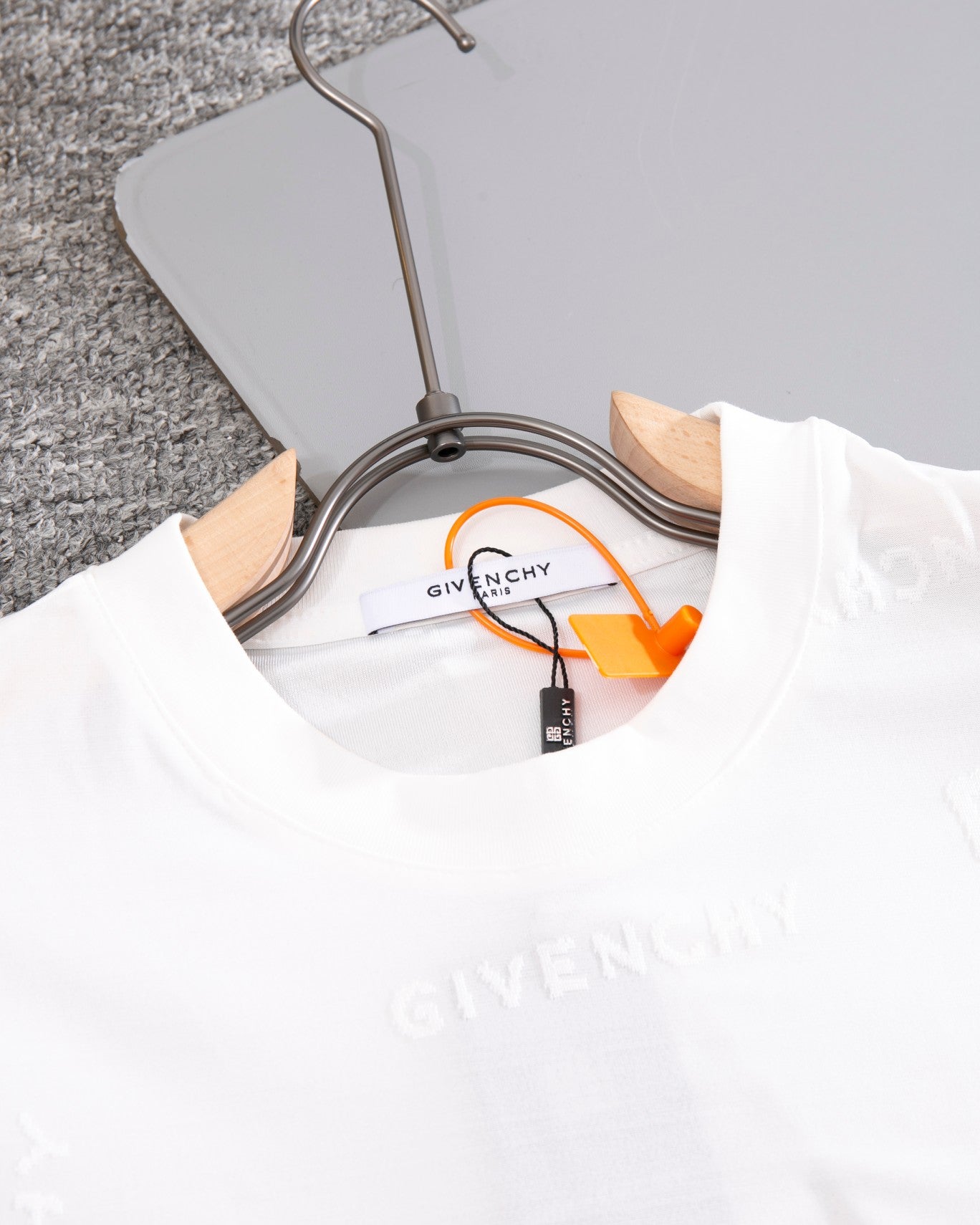 LuxluxHouse Best Quality Clothes Givenchy T-shirt