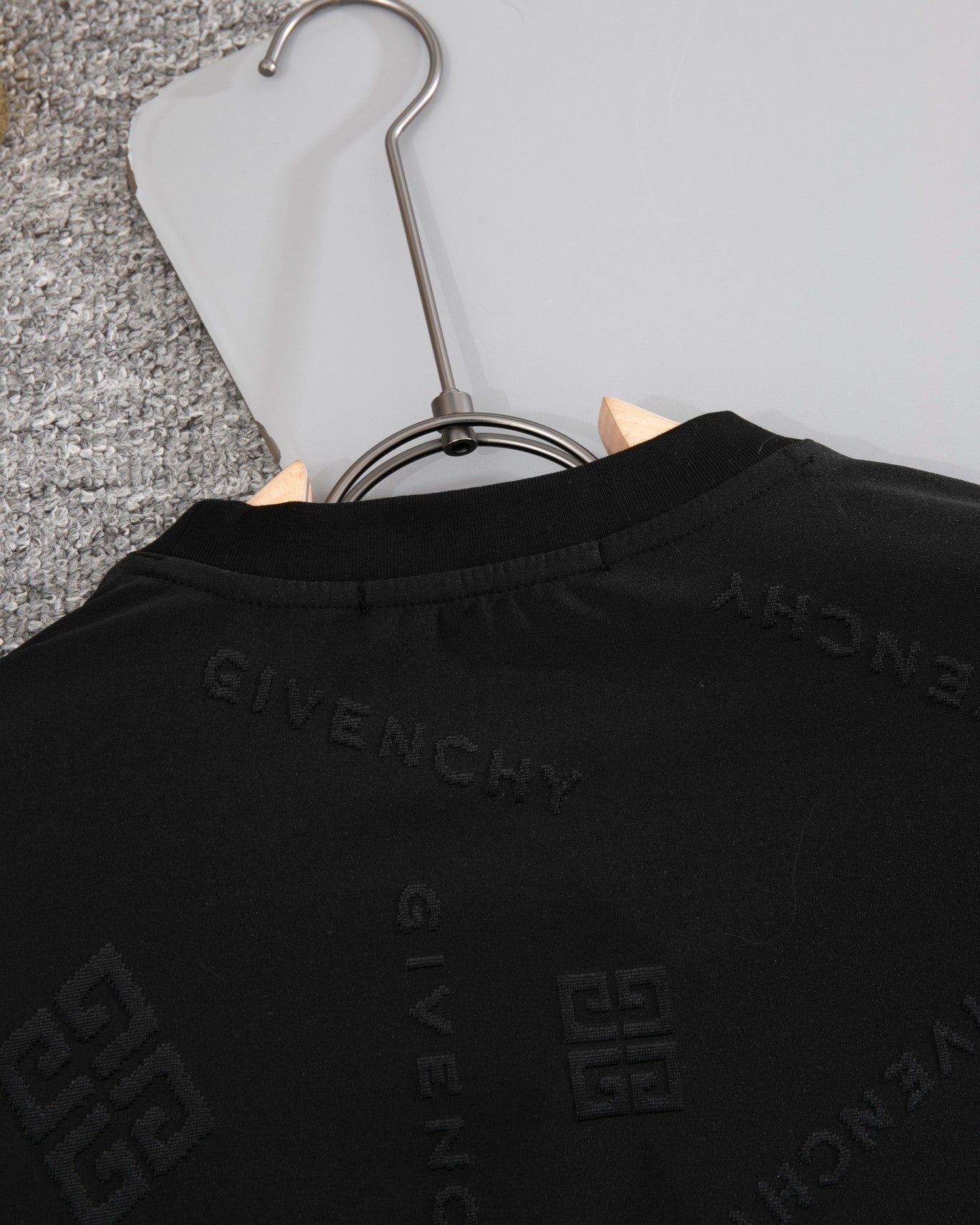 LuxluxHouse Best Quality Clothes Givenchy T-shirt