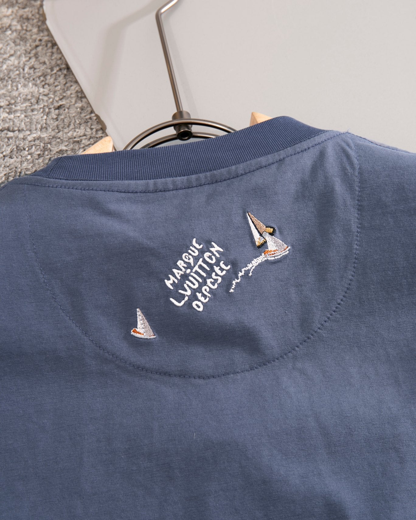 LuxluxHouse Best Quality Clothes T-shirt Louis Vuitton