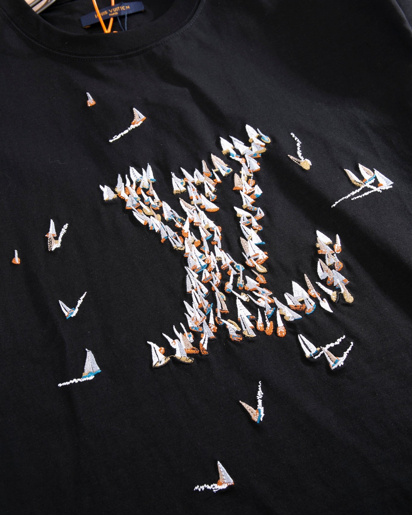 LuxluxHouse Best Quality Clothes T-shirt Louis Vuitton